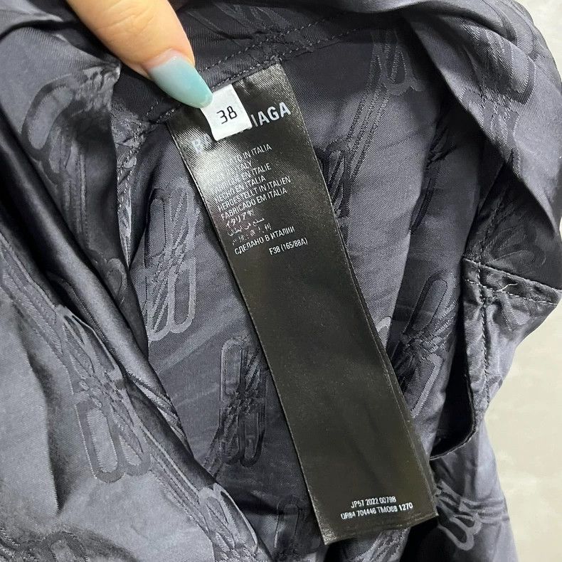 Balenciaga Balenciaga size 38 Black Full Print Logo Shirt Style Long Size M / US 6-8 / IT 42-44 - 3 Thumbnail