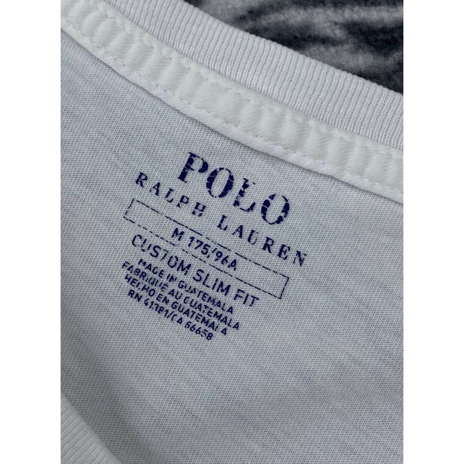 Polo Ralph Lauren Polo Ralph Lauren T-Shirt Men Size M White Polo Bear Surfing Big Log Size US M / EU 48-50 / 2 - 7 Thumbnail