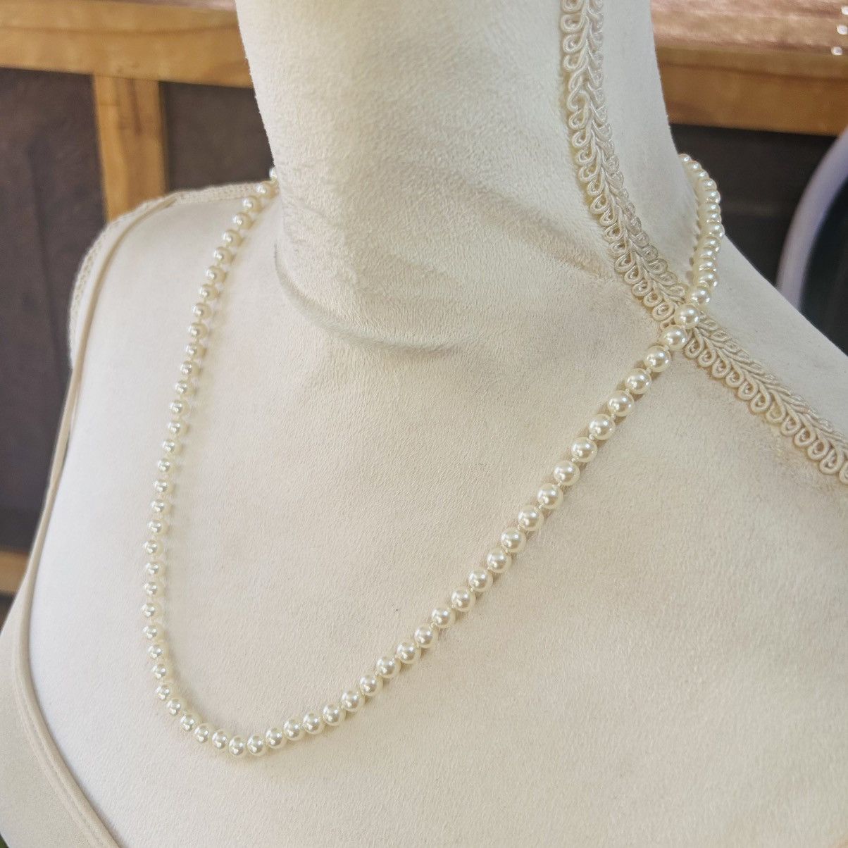 Vintage Vintage 70s-80s hand knotted bright cream pearl necklace Size ONE SIZE - 3 Thumbnail