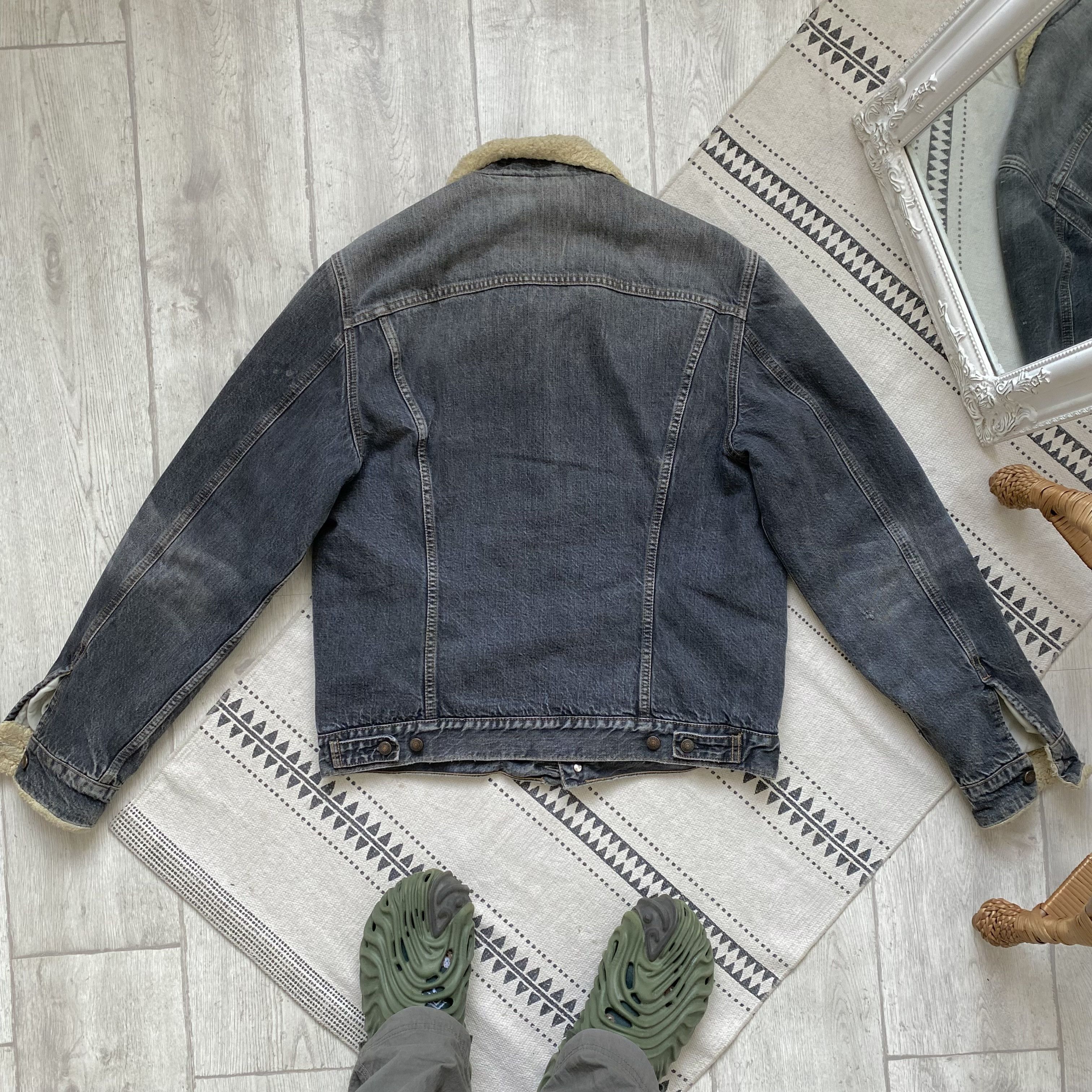 Levi's Vintage Clothing 🕷️ Vintage 00s Faded Levis Trucker Denim Sherpa jacket Y2K Size US M / EU 48-50 / 2 - 14 Thumbnail