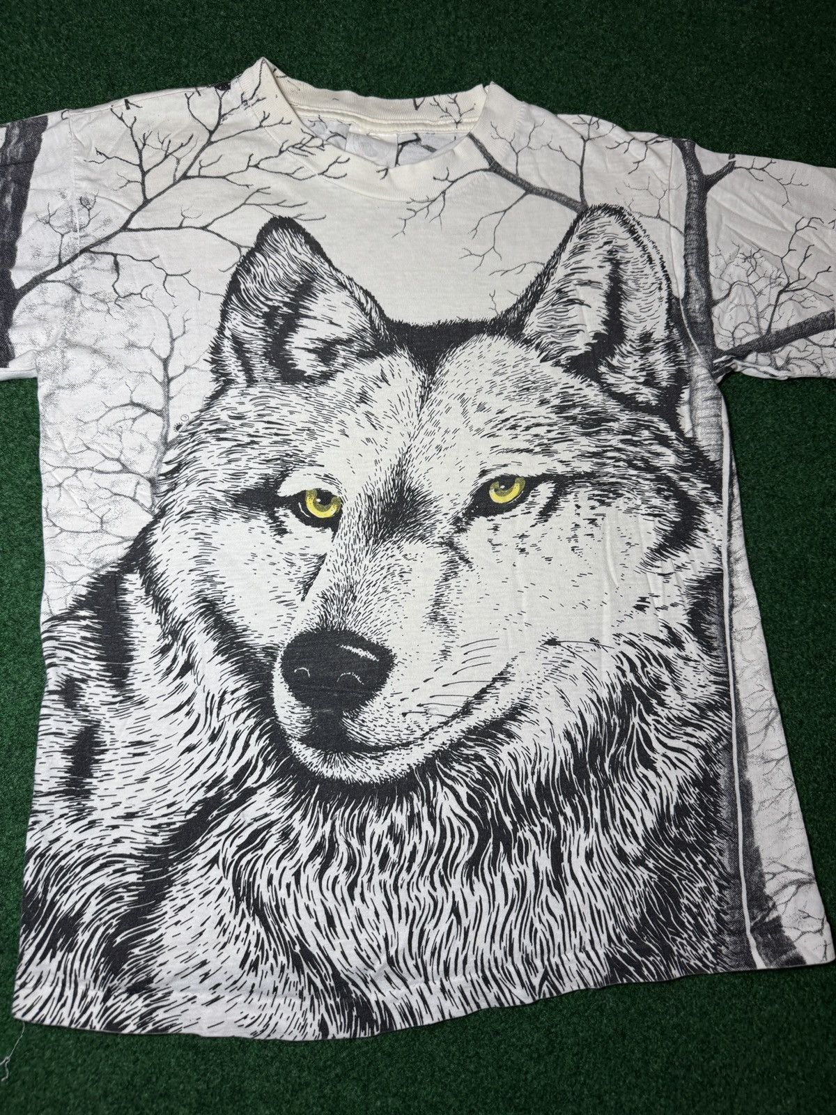 Vintage Vintage 90s Wolf All Over Animal Nature Print Aop T Shirt Size US S / EU 44-46 / 1 - 2 Thumbnail