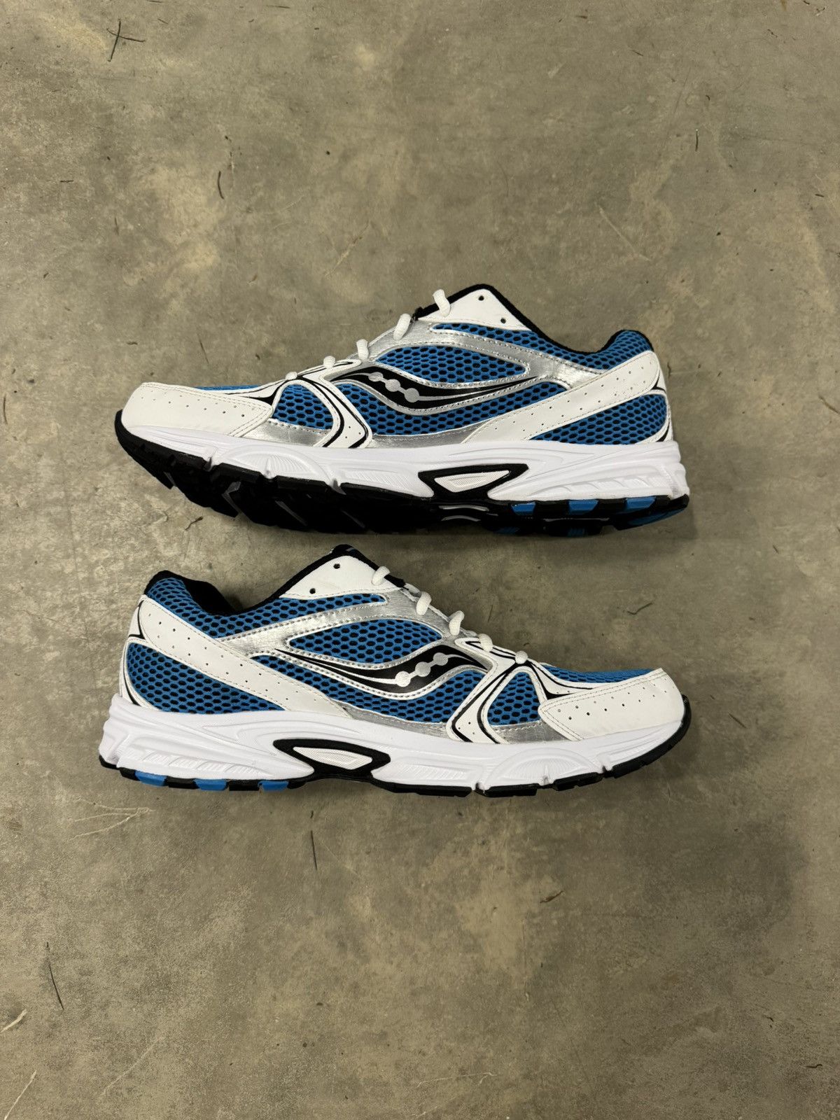 Saucony Saucony Grid Ride Millenium White Blue Black Size 11.5 Size US 11.5 / EU 44-45 - 3 Thumbnail