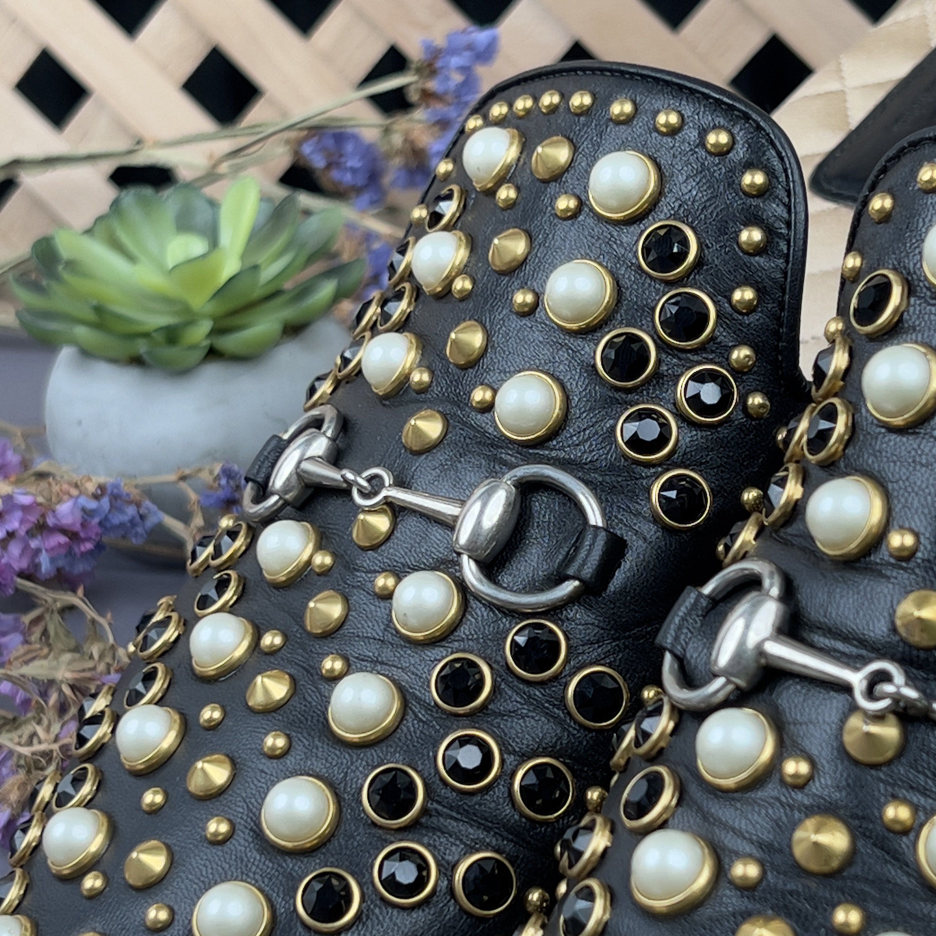 Gucci Princetown Horsebit Pearl Studded Black Leather Size US 8 / IT 38 - 7 Thumbnail