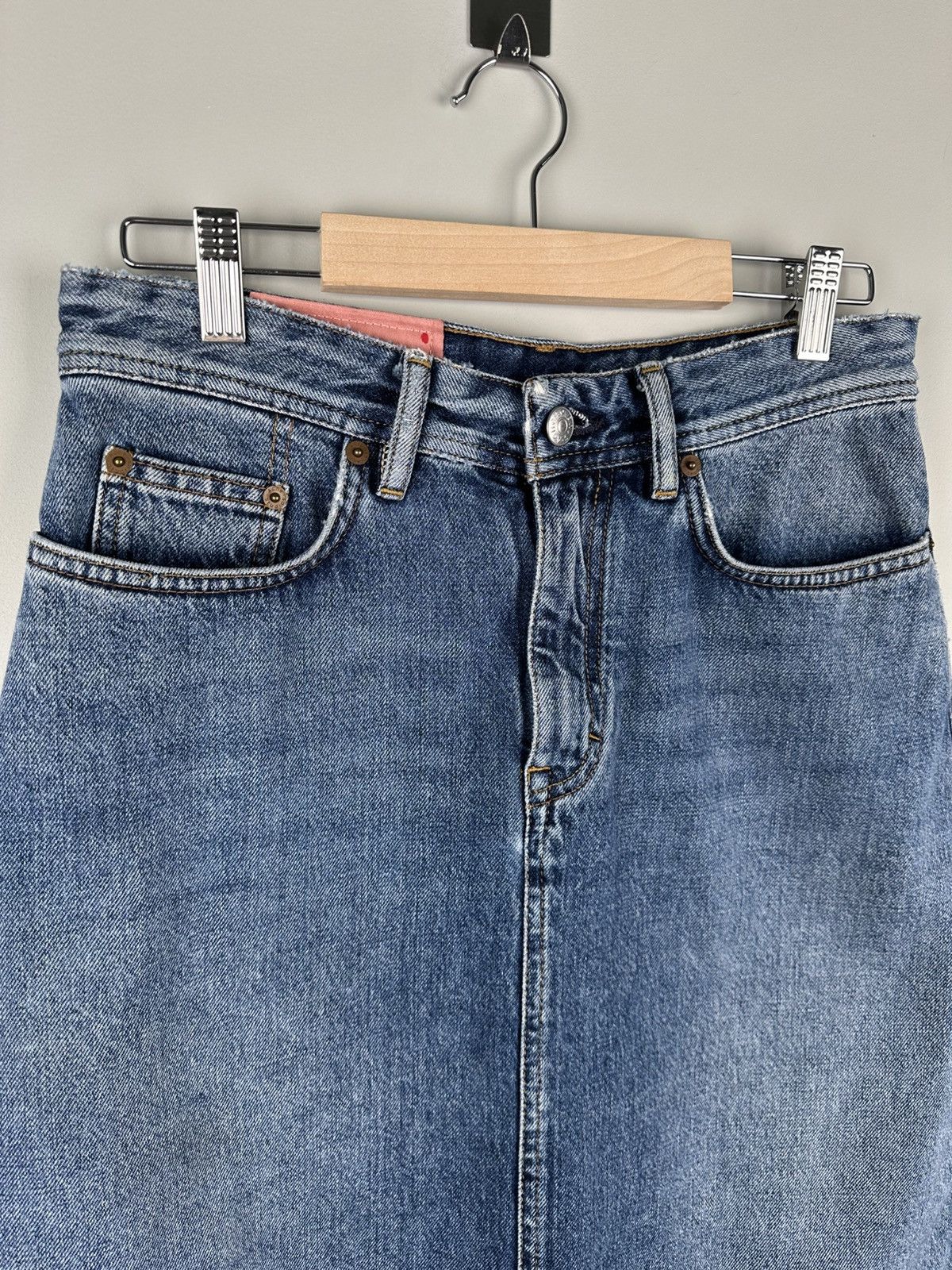 Acne Studios Acne Studios Shadow Mid Denim Skirt Size 25" / US 0 / IT 36 - 4 Thumbnail