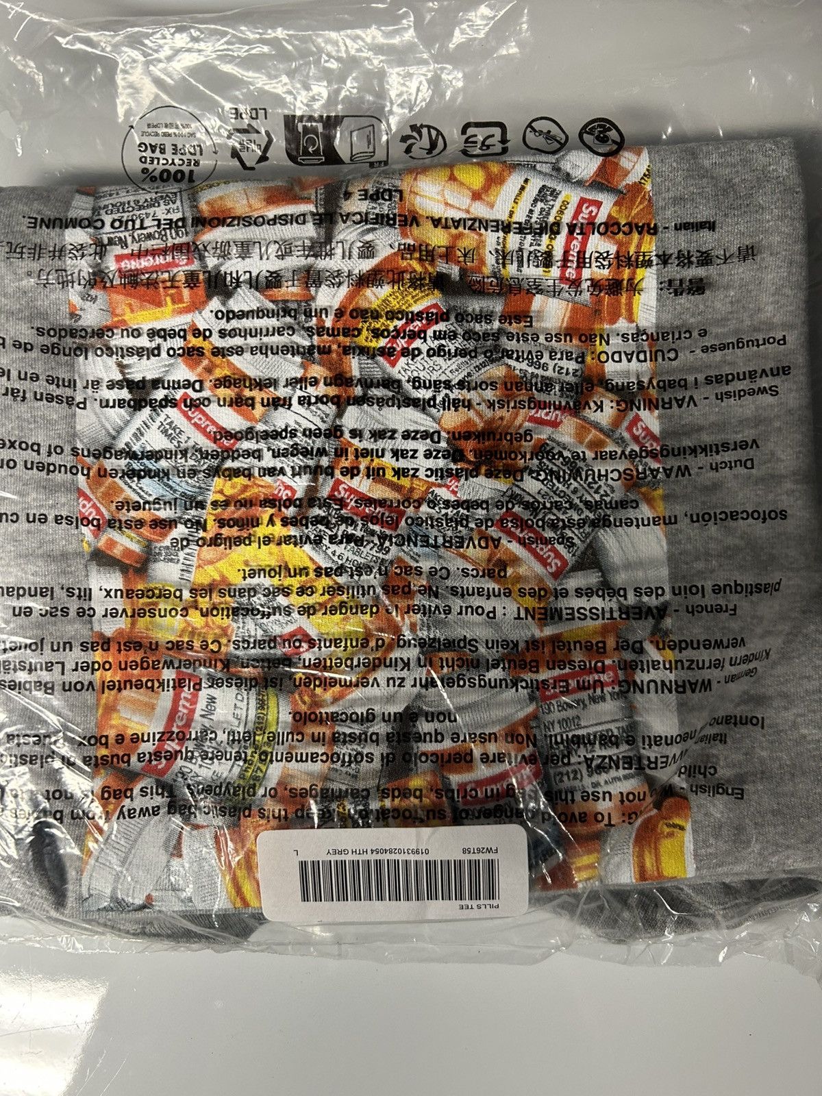 Supreme Supreme Pills Tee Size US L / EU 52-54 / 3 - 3 Thumbnail
