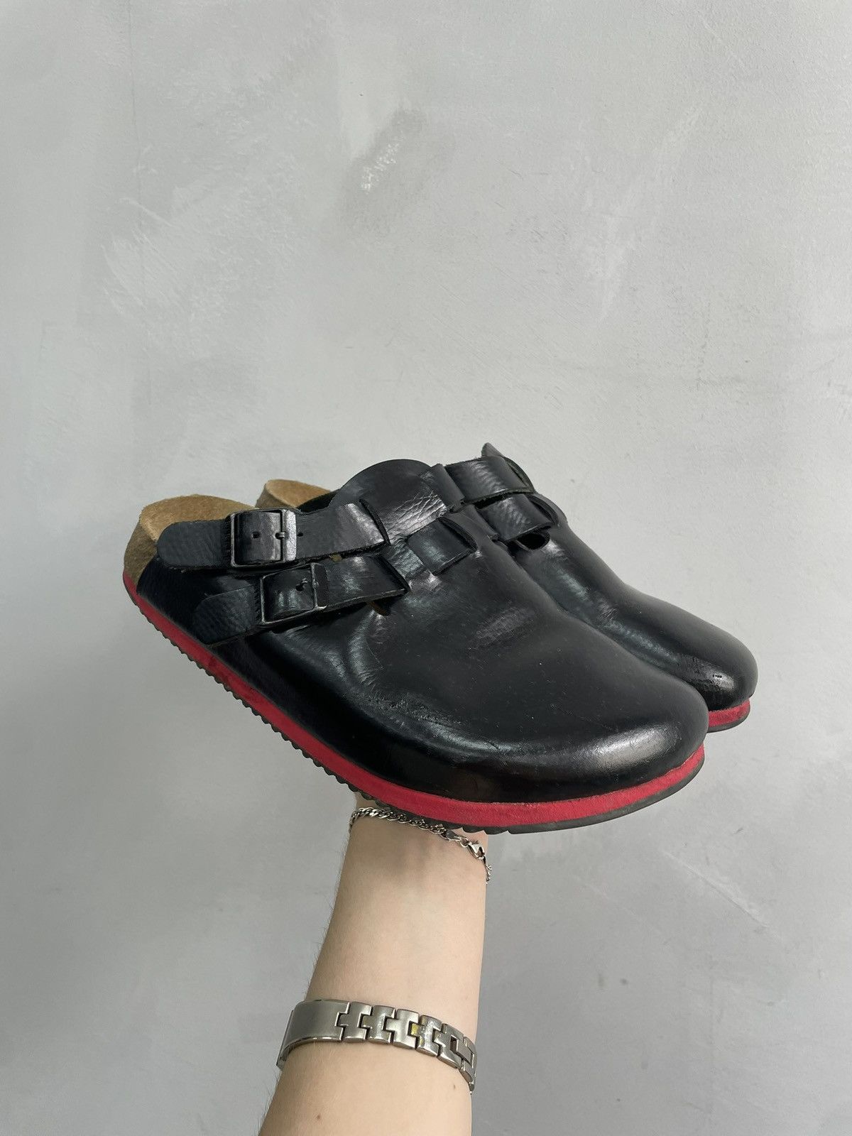 Birkenstock Birkenstock boston street fashion y2k mules slippers Size US 7.5 / EU 40-41 - 1 Thumbnail