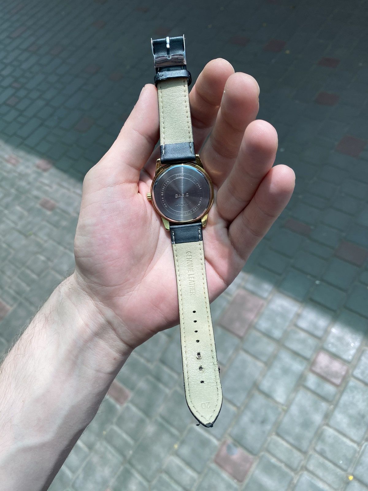 Casio × Japanese Brand × Vintage Gold Tone Casio MTP-V001GL Watch Size ONE SIZE - 9 Thumbnail
