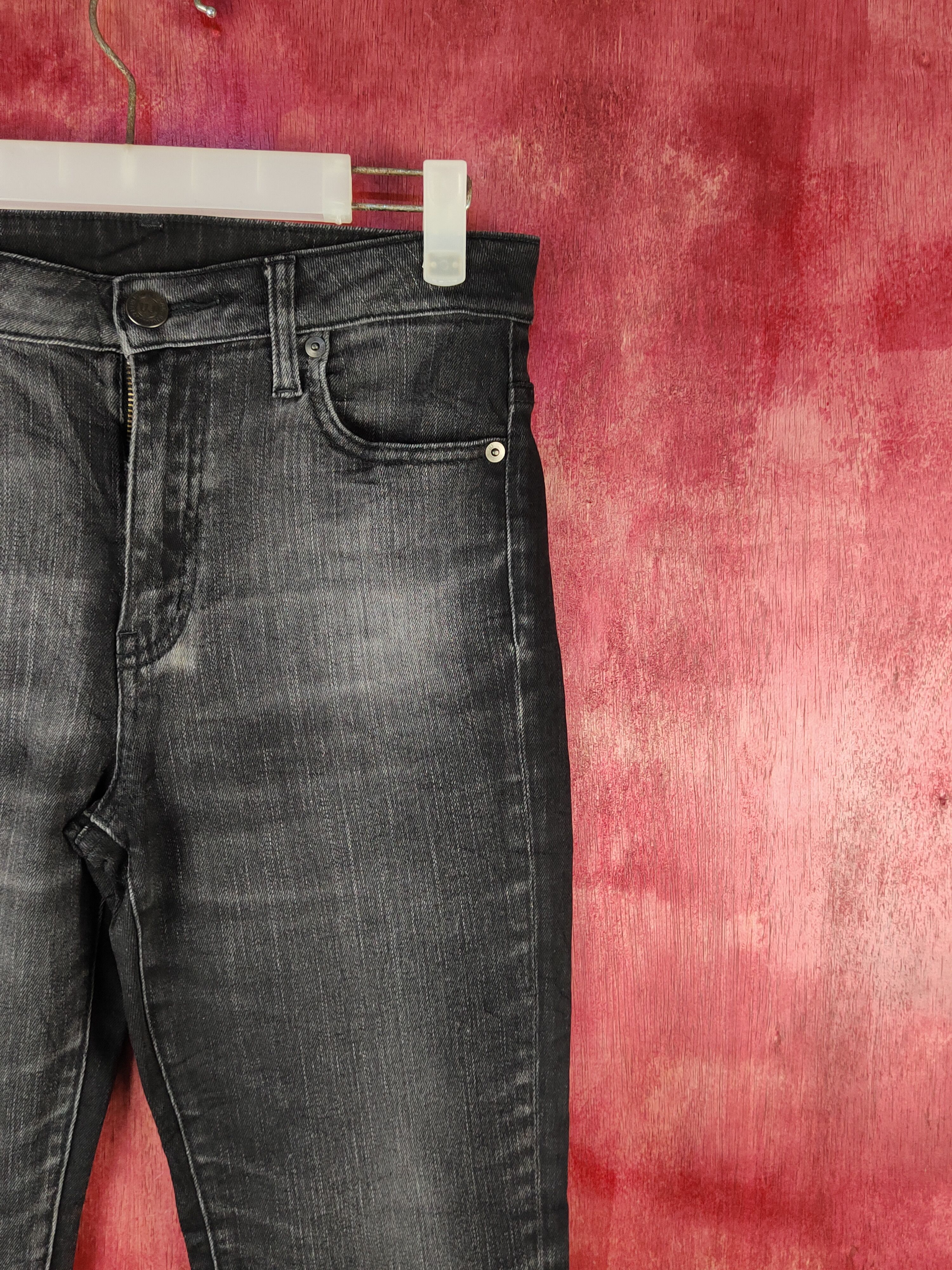 Japanese Brand Uniqlo Black Distressed faded vintage jeans Denim #S1588 Size US 26 / EU 42 - 5 Thumbnail