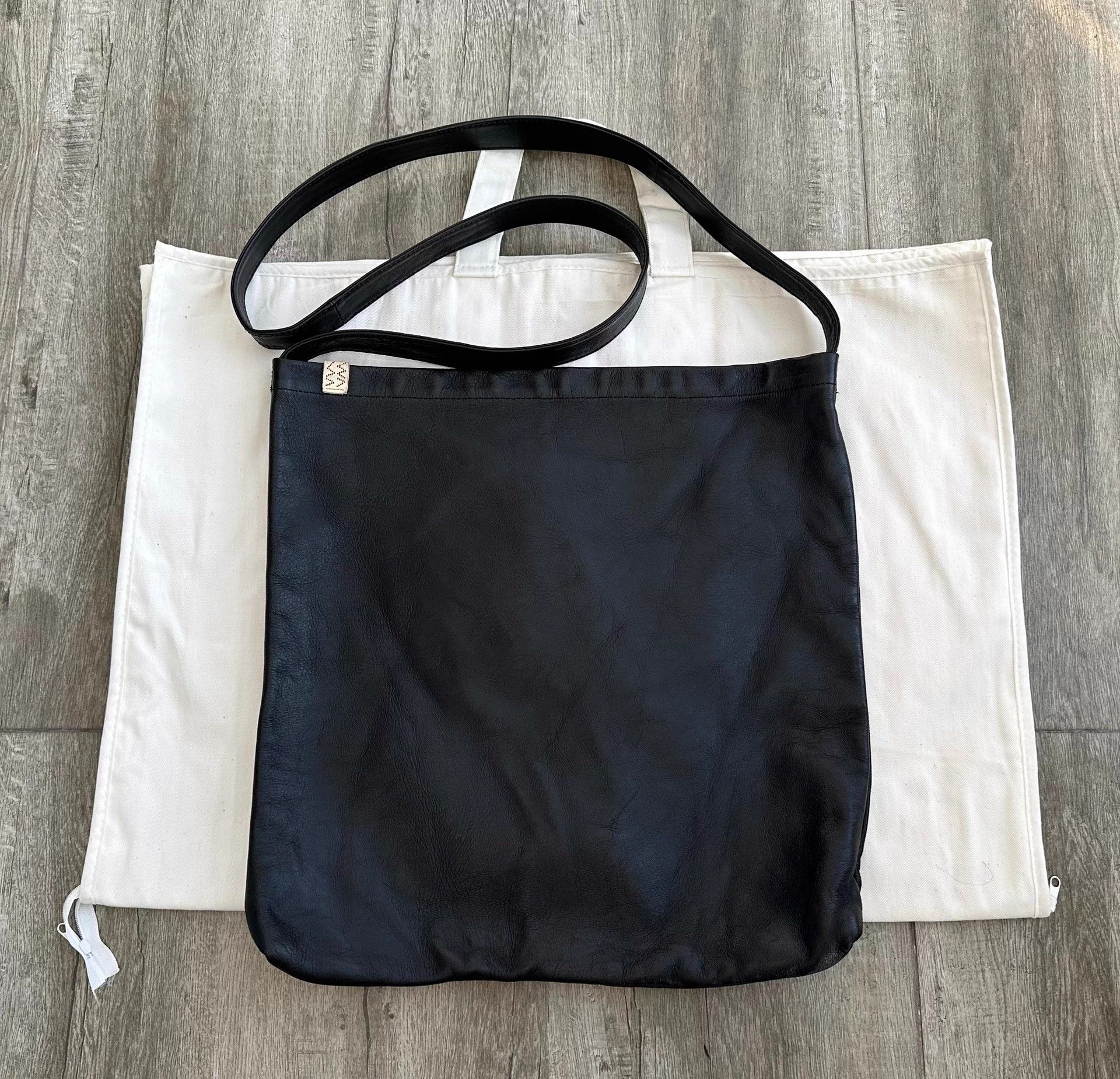 Vintage VISVIM RECORD BAG DMGD IT VEG.H black good cond no acc Size ONE SIZE - 1 Thumbnail