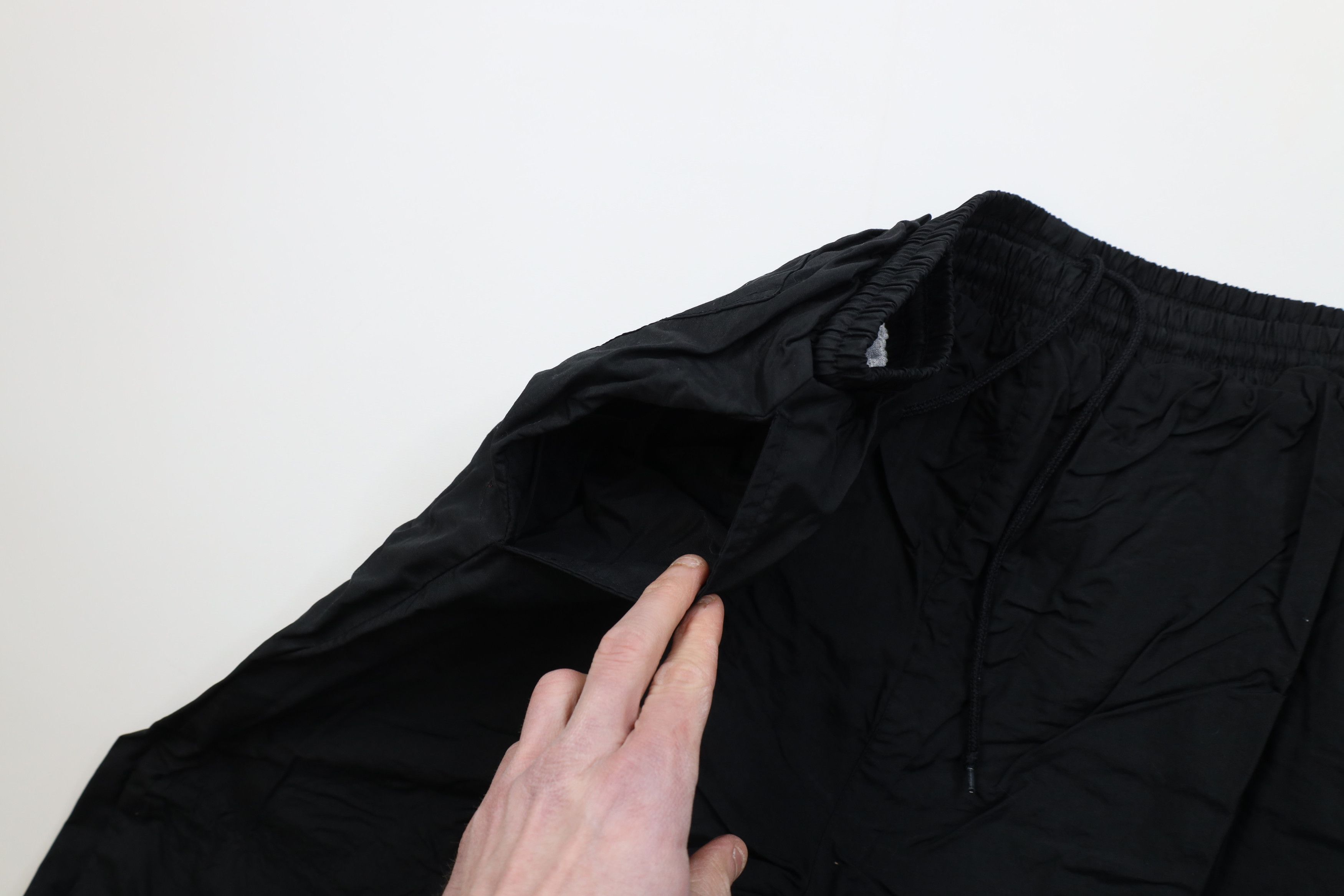 Vintage Vintage 90s Streetwear Lined Heavyweight Joggers Pants Black Size US 36 / EU 52 - 8 Thumbnail