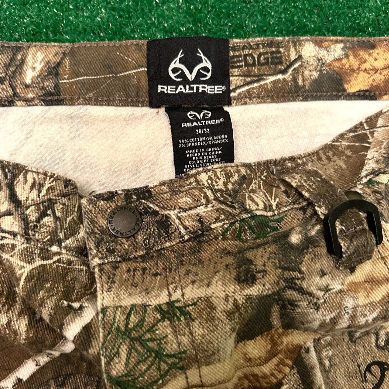Realtree VINTAGE Realtree Jeans Baggy Real Tree Camo Hunter Grunge Skater VTG Mens 38 Waist 38x32 Size US 38 / EU 54 - 4 Thumbnail