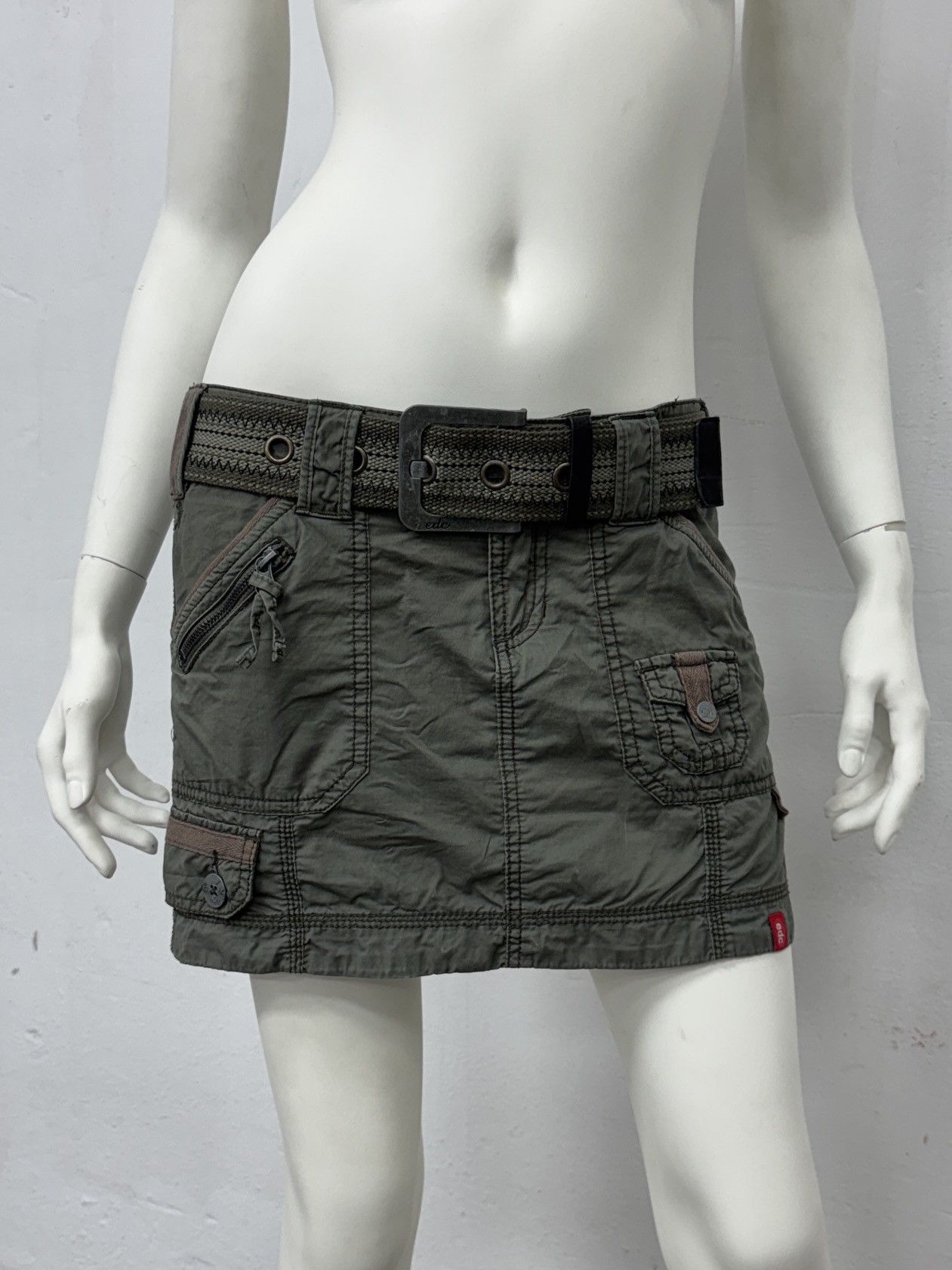 Vintage Vintage Denim y2k Cargo Skirt Size 30" / US 8 / IT 44 - 1 Thumbnail