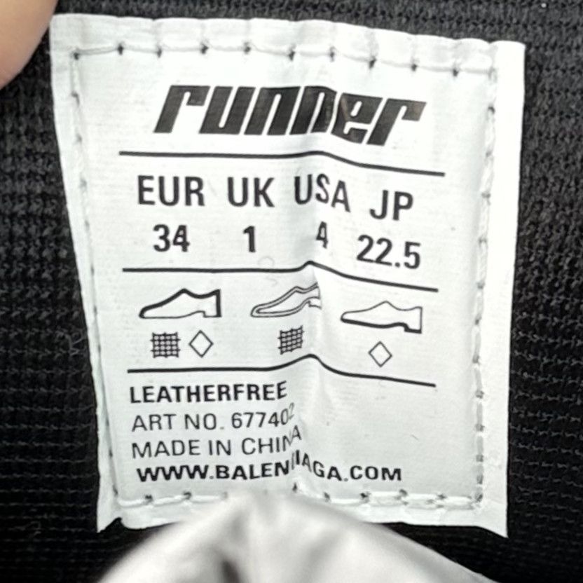 Balenciaga Balenciaga Runner Black/White Size US 4 / IT 34 - 7 Thumbnail