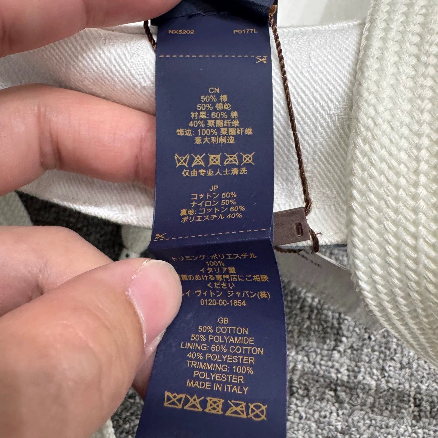 Louis Vuitton louis vuitton bucket hat limited 103/150 99 new frayed Size ONE SIZE - 8 Thumbnail