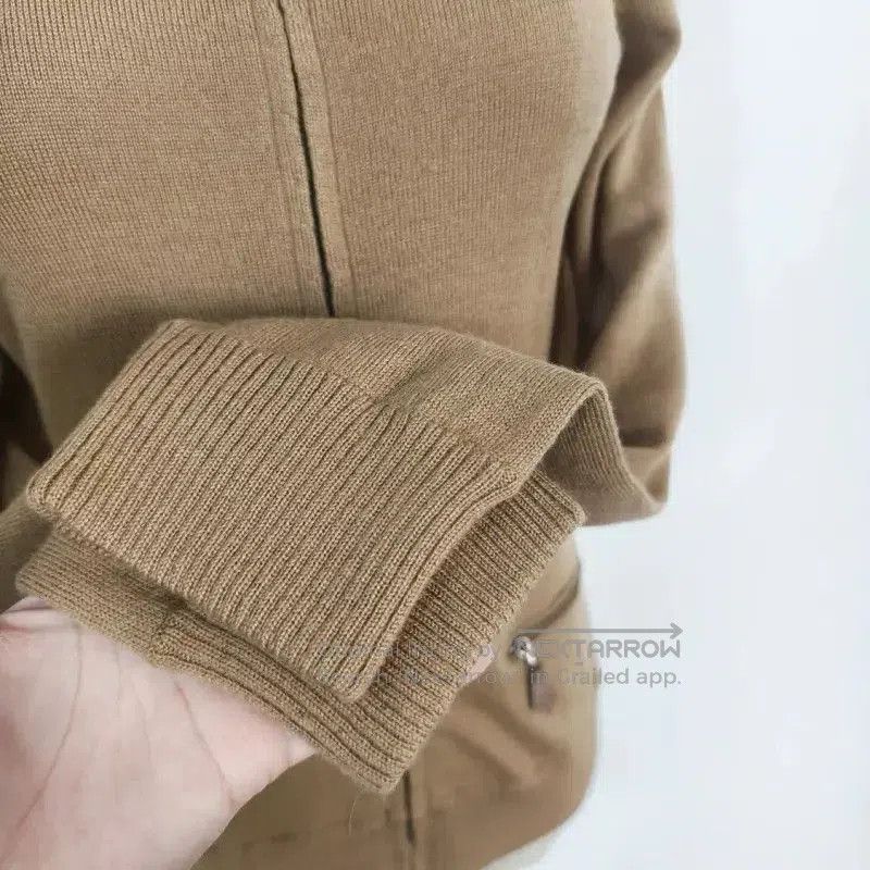 Burberry Burberry Women's Khaki Wool Cardigan. Size M / US 6-8 / IT 42-44 - 6 Thumbnail
