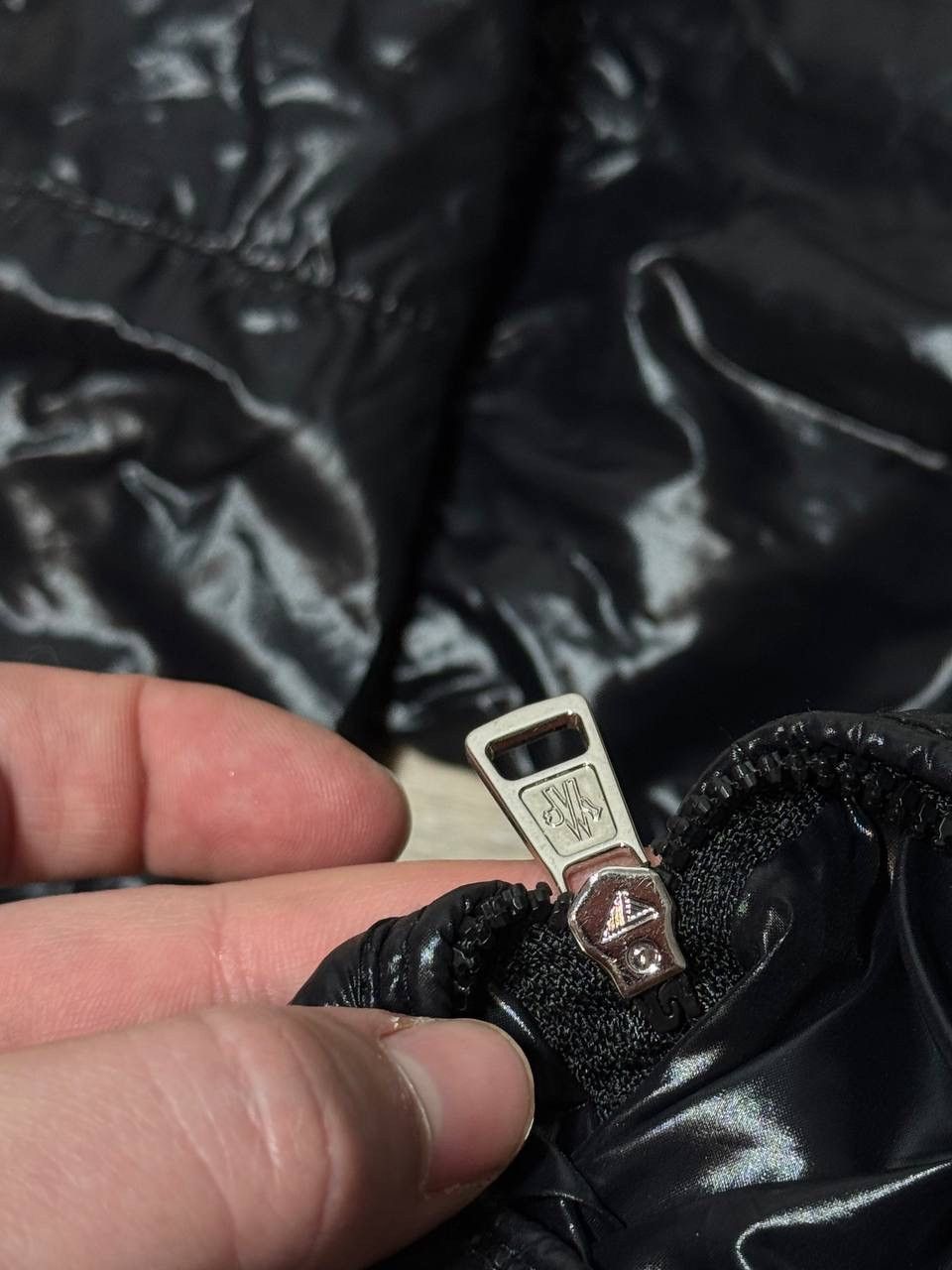 Moncler MONCLER Shiny Black Nylon JACKET Size 2 Size XS / US 0-2 / IT 36-38 - 12 Thumbnail