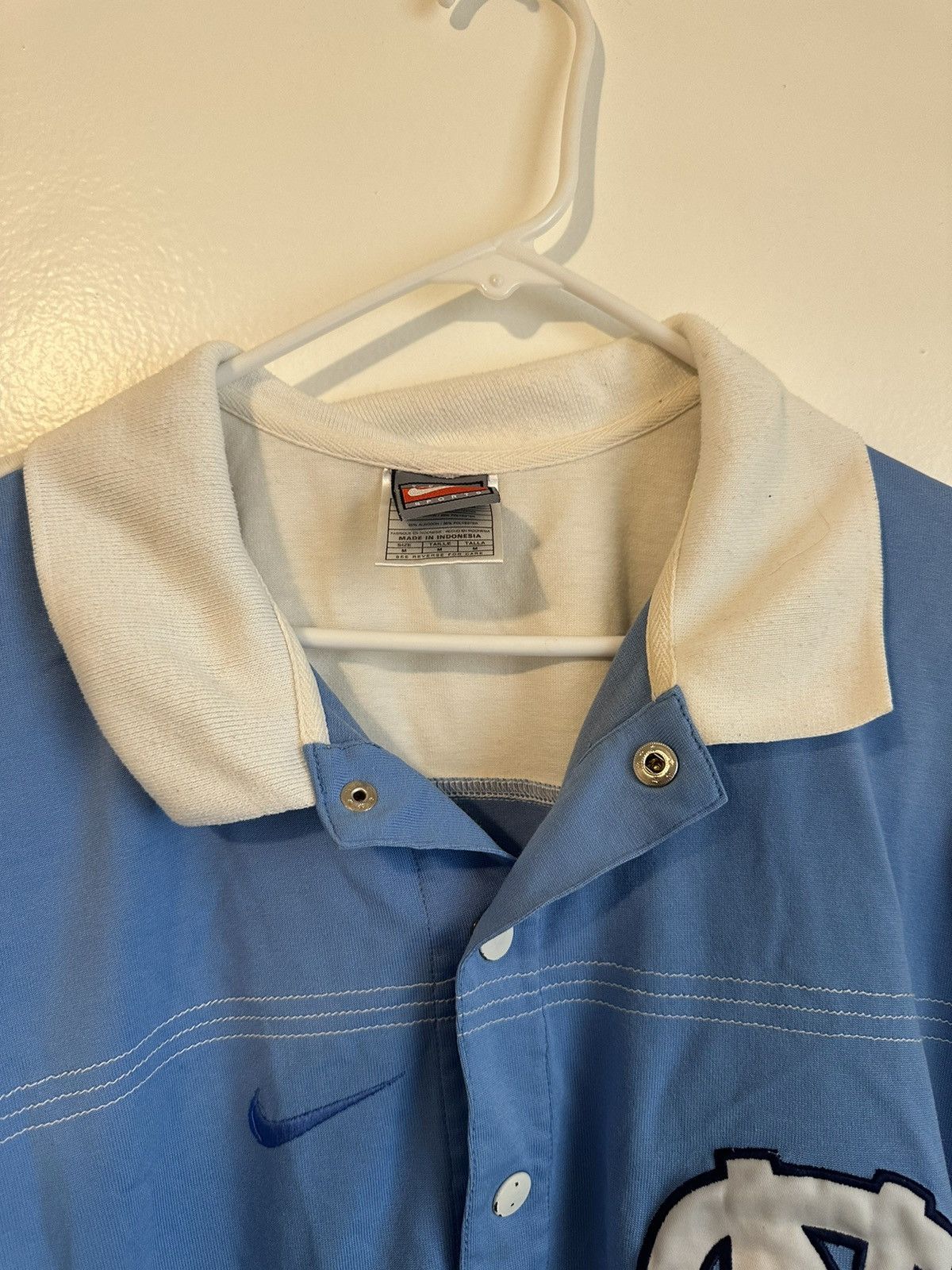 Nike Vintage UNC Nike Shooting Shirt Size US M / EU 48-50 / 2 - 6 Thumbnail