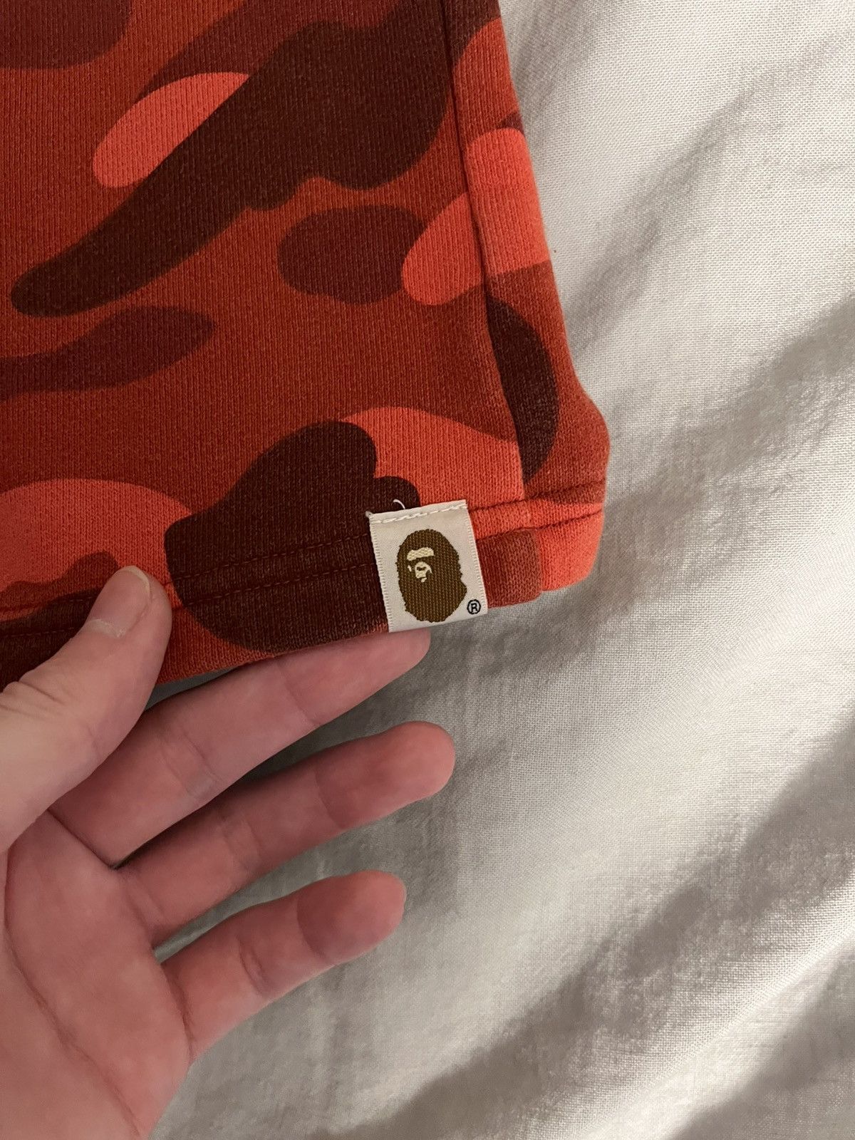 Bape Bape red shark shorts Size US 30 / EU 46 - 2 Thumbnail