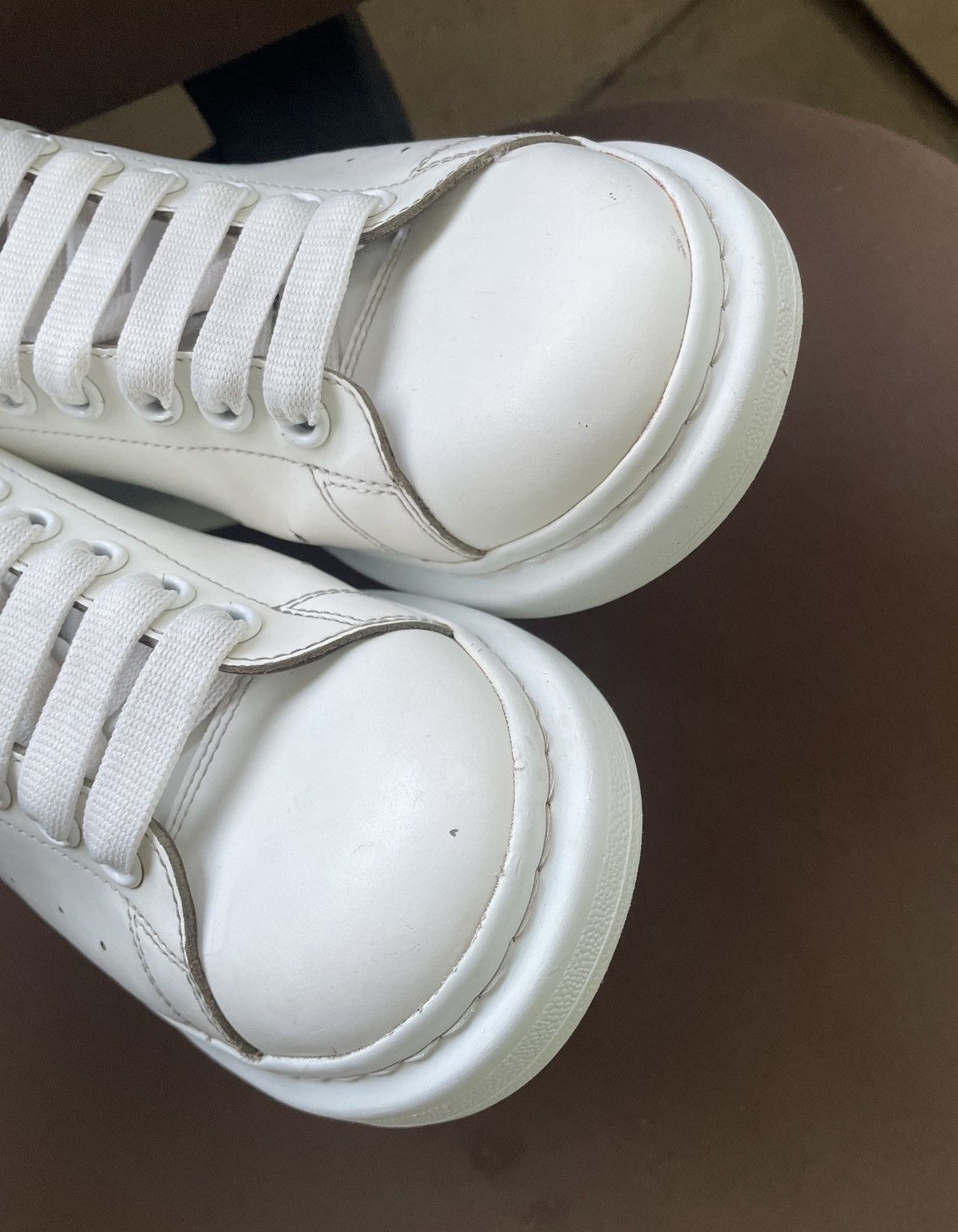 Alexander McQueen Alexander McQueen Oversized low top sneakers black white Size US 7.5 / EU 40-41 - 5 Thumbnail