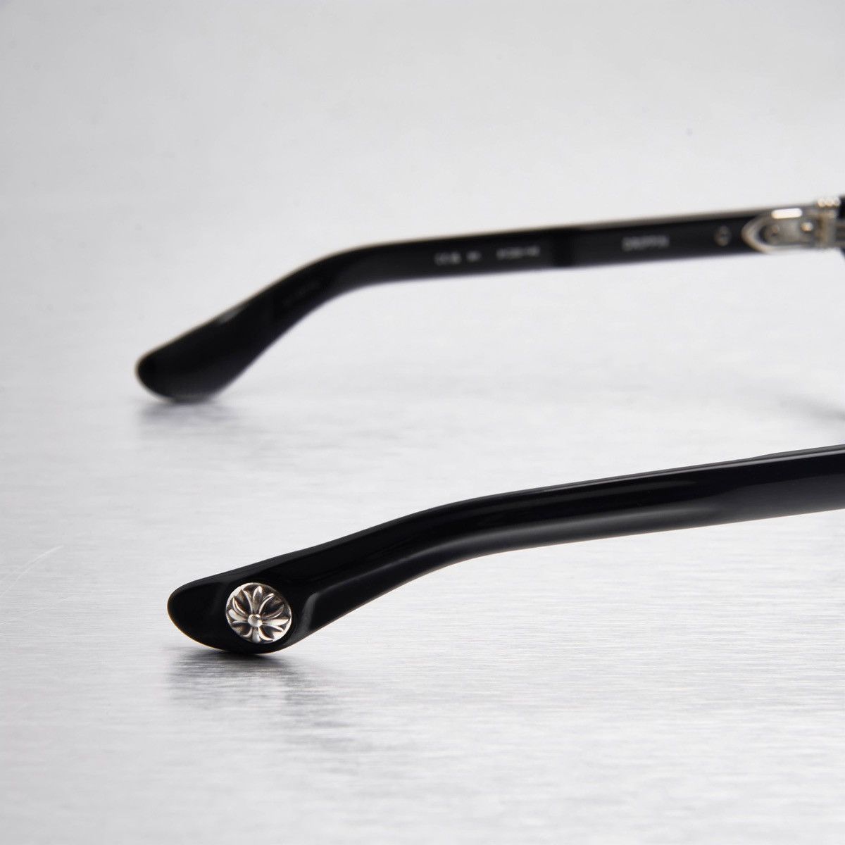 Chrome Hearts CHROME HEARTS DRIPPIN BLACK GLASSES Size ONE SIZE - 6 Thumbnail