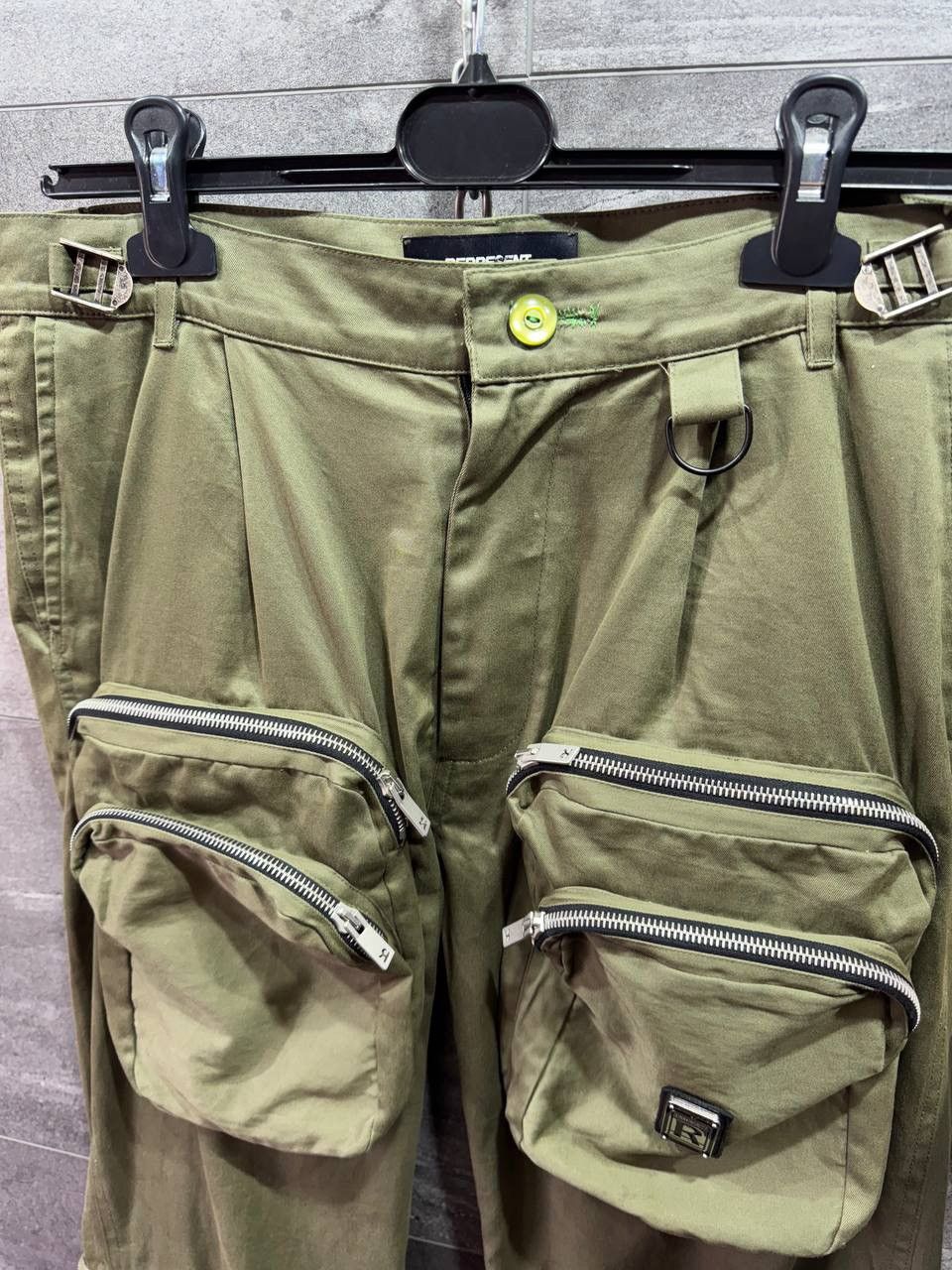 Represent Clo. Represent Mens Cargo Trousers Joggers Khaki Zipped Pockets Size US 32 / EU 48 - 14 Thumbnail