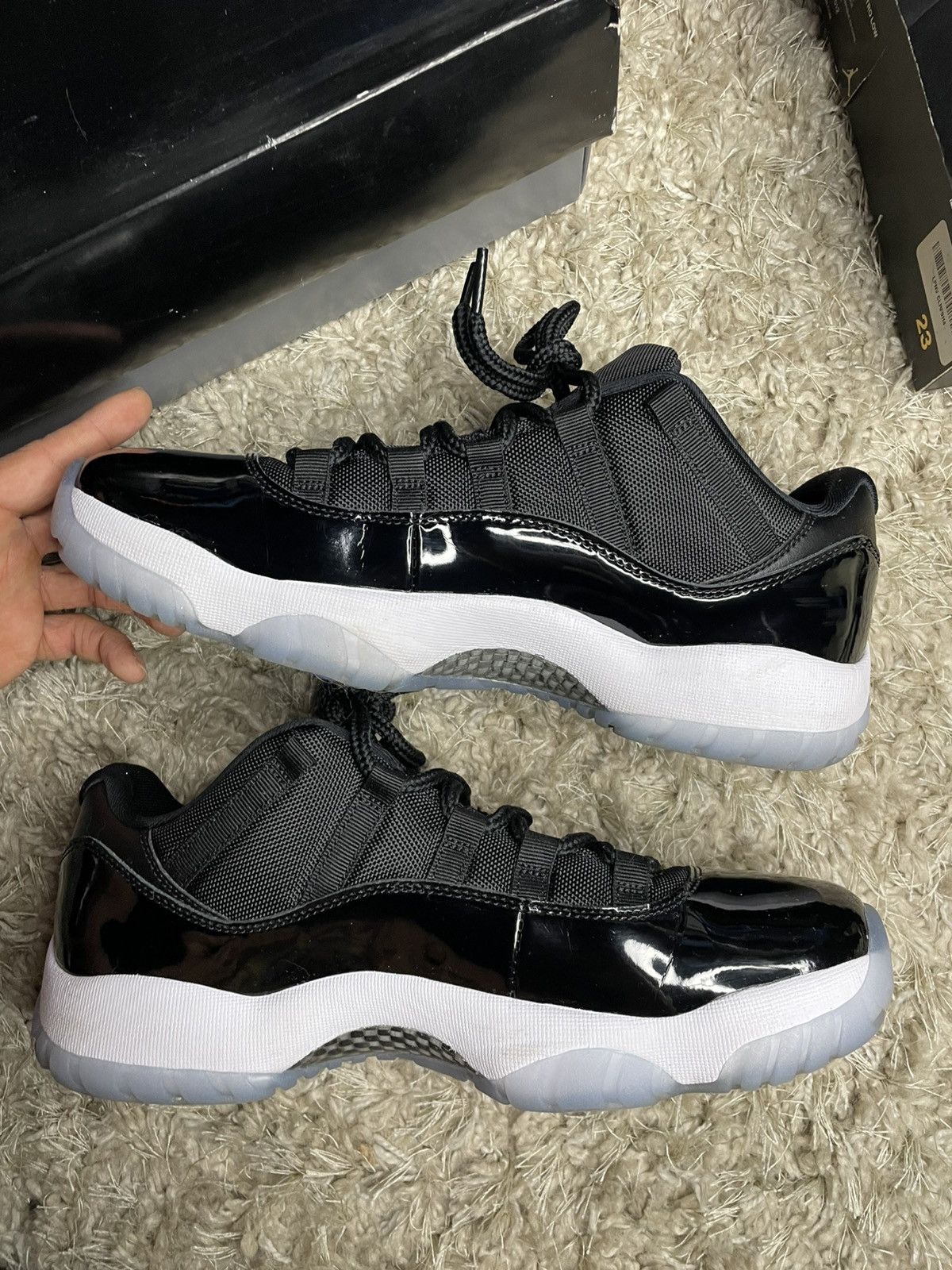 Jordan Brand Jordan 11 Low Space Jam Size US 10.5 / EU 43-44 - 3 Thumbnail
