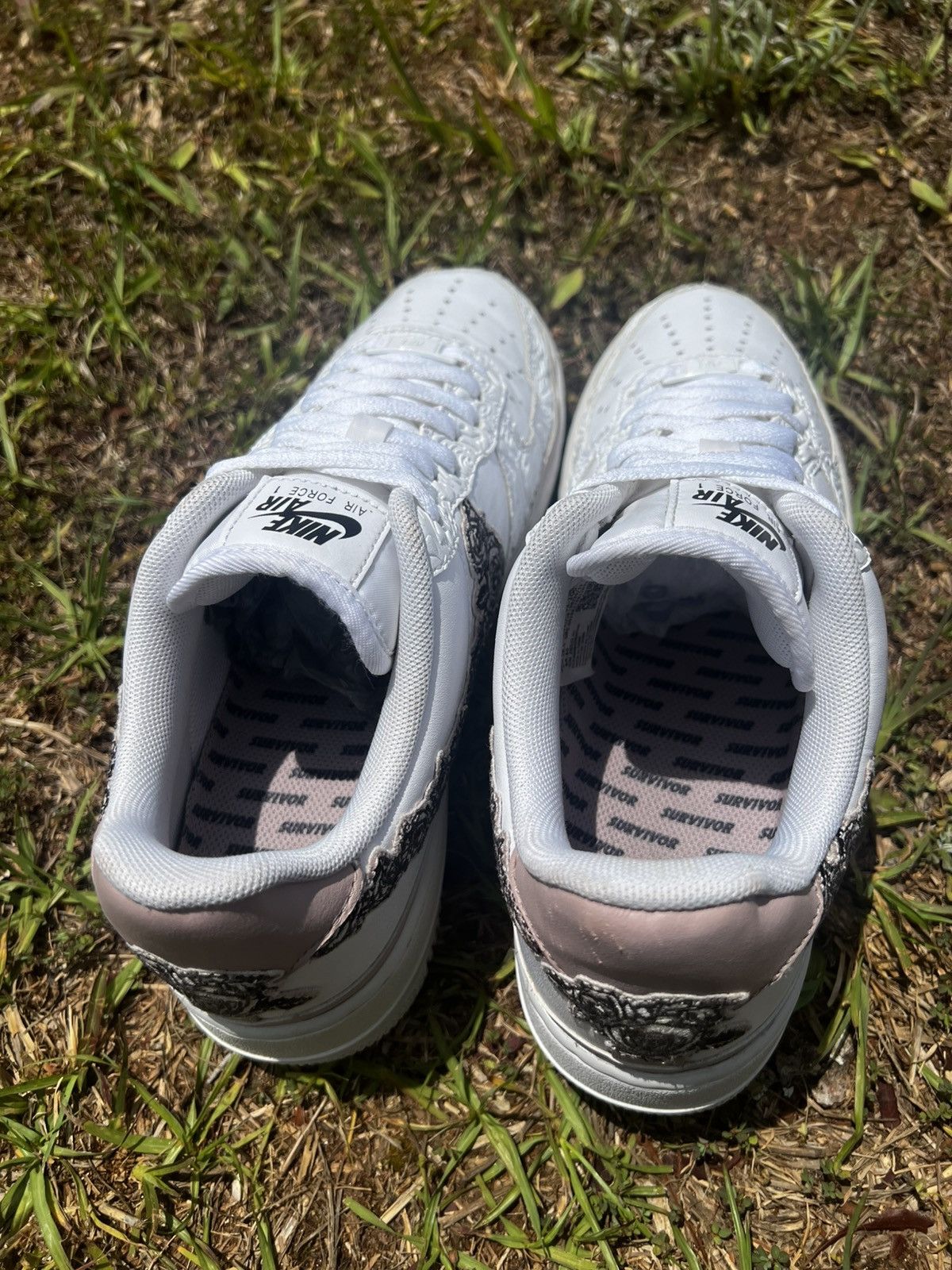 Nike CLEAN Nike AF1 Low size 8.5 Mens Doernbecher 2019 Air Force Size US 8.5 / EU 41-42 - 10 Thumbnail
