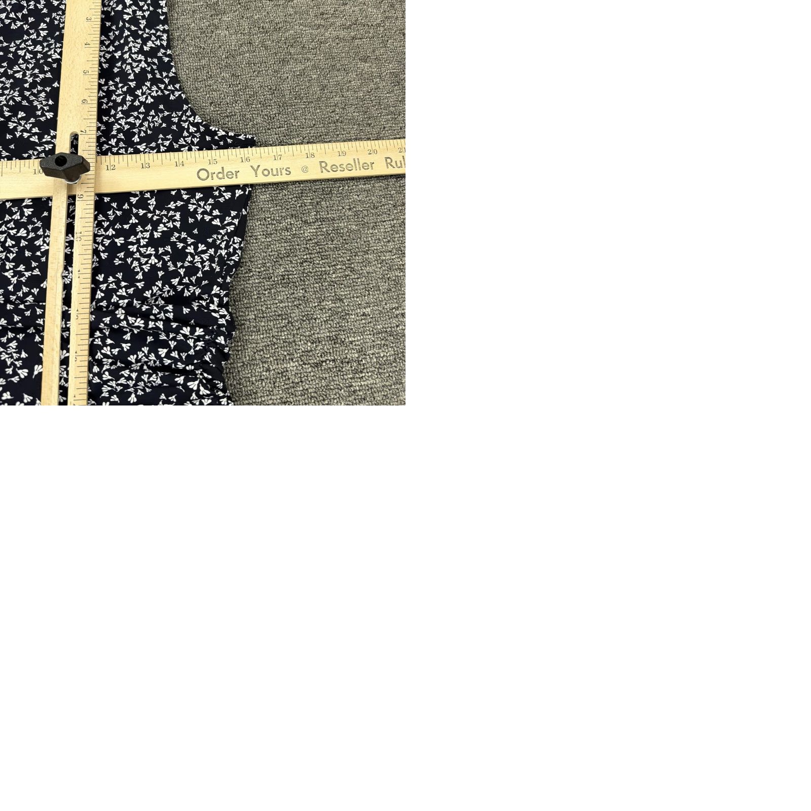 Vintage Lark & Ro Dress Womens 8 Black Floral Sleeveless V-Neck Fit & Flare Knee Length Womens Size M / US 6-8 / IT 42-44 - 9 Thumbnail