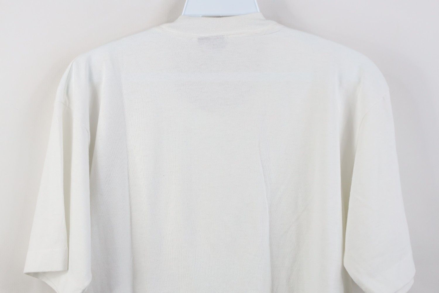 Vintage Vintage 80s 90s Tanqueray Sterling Vodka T-Shirt White USA Size US L / EU 52-54 / 3 - 11 Thumbnail