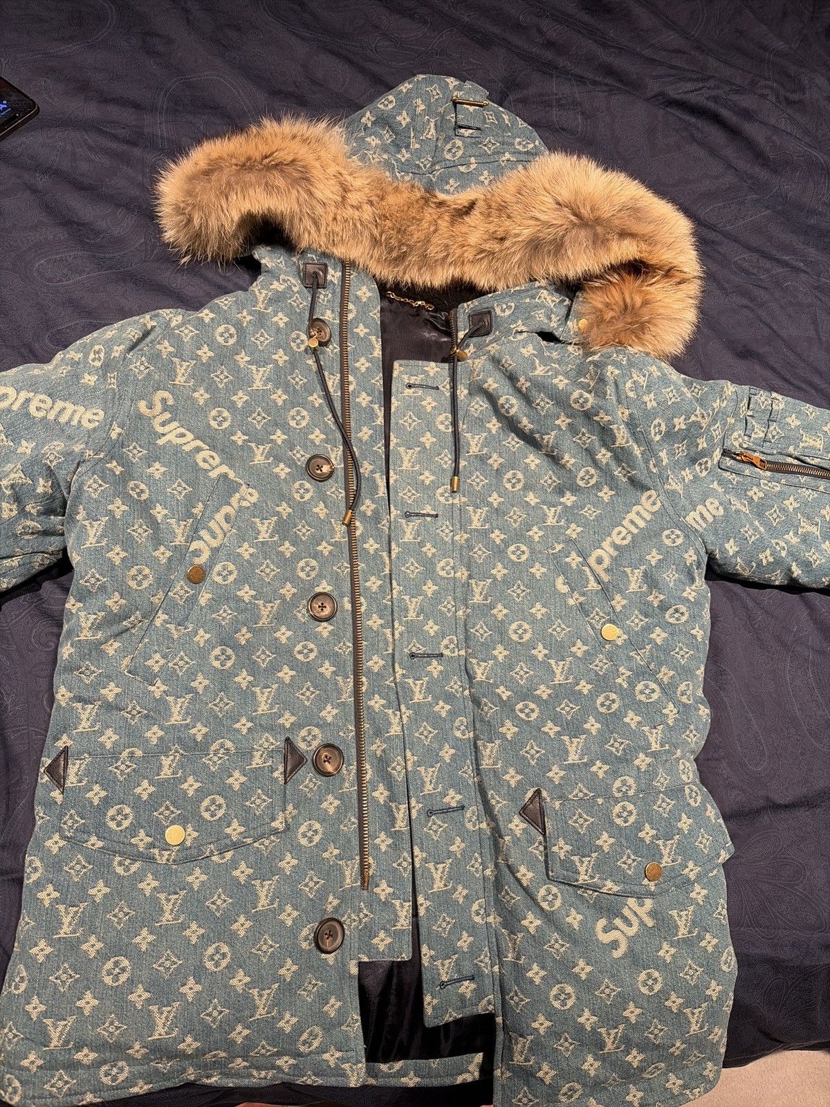 Louis Vuitton × Supreme LOUIS VUITTON x SUPREME Jacquard Denim N