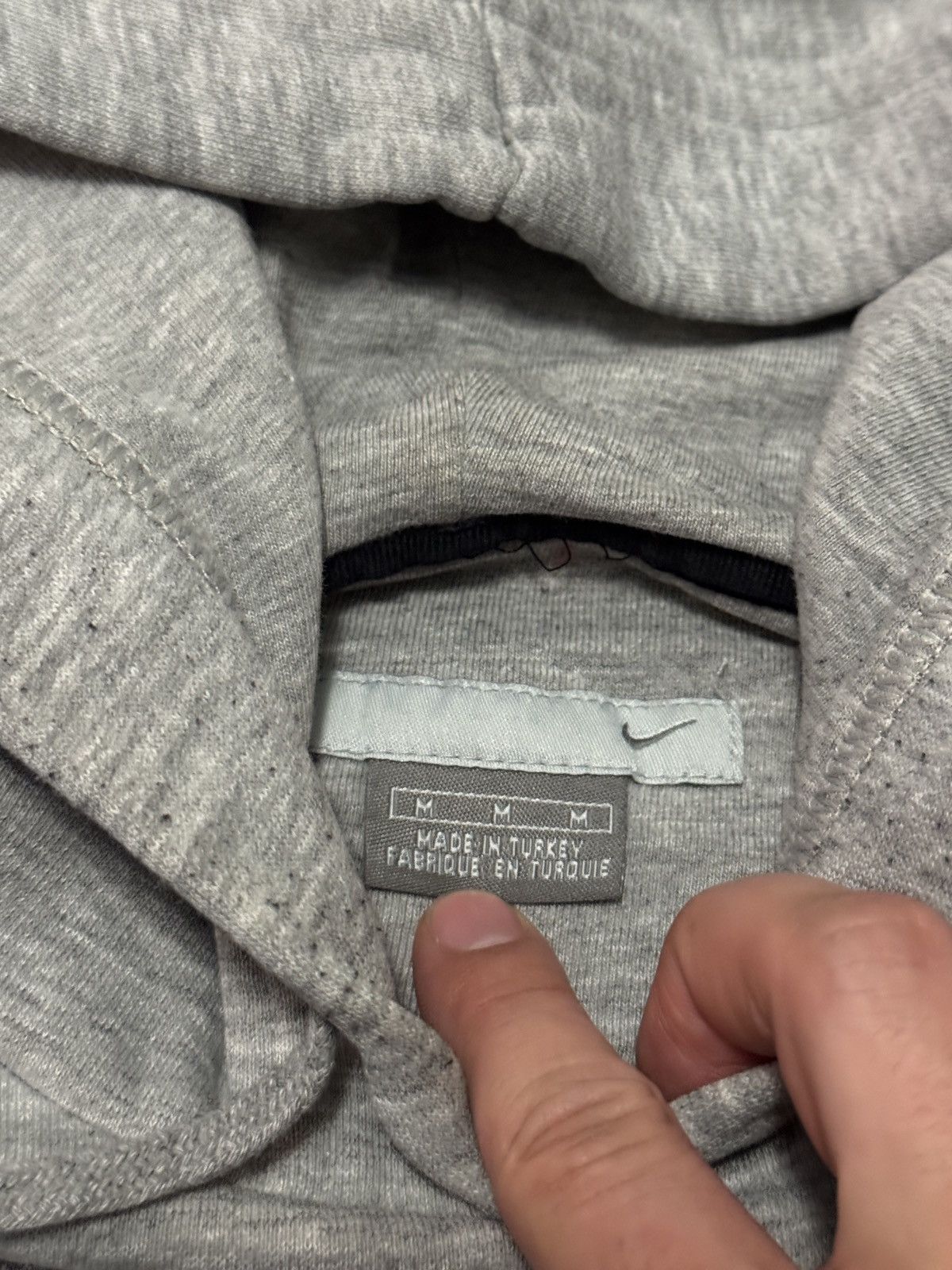 Nike Vintage Y2K Nike Gray Tag Med Baggy Boxy Gray Swoosh Hoodie Size US M / EU 48-50 / 2 - 3 Thumbnail
