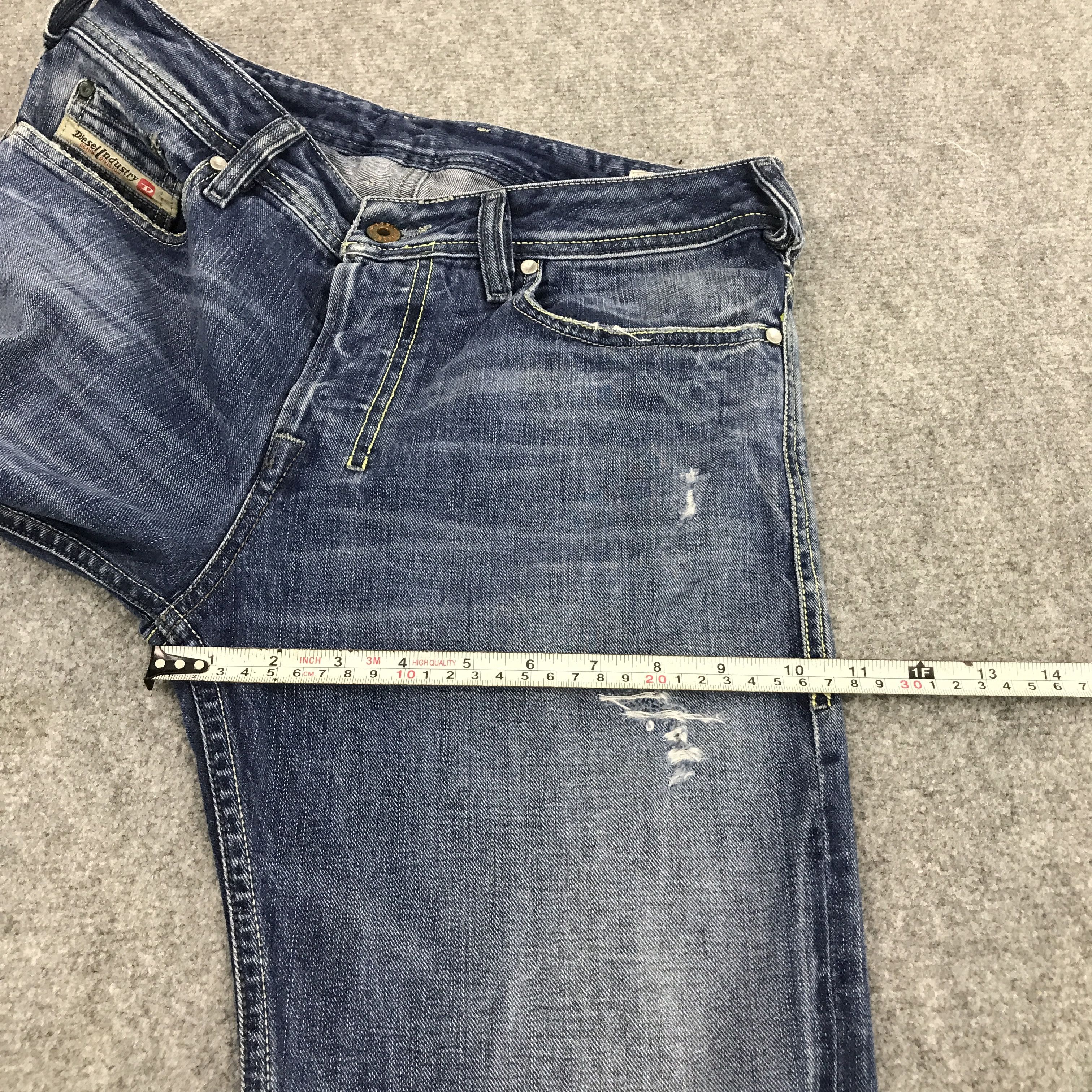 Diesel Bootcut Diesel industry distressed denim pants Size US 28 / EU 44 - 11 Thumbnail