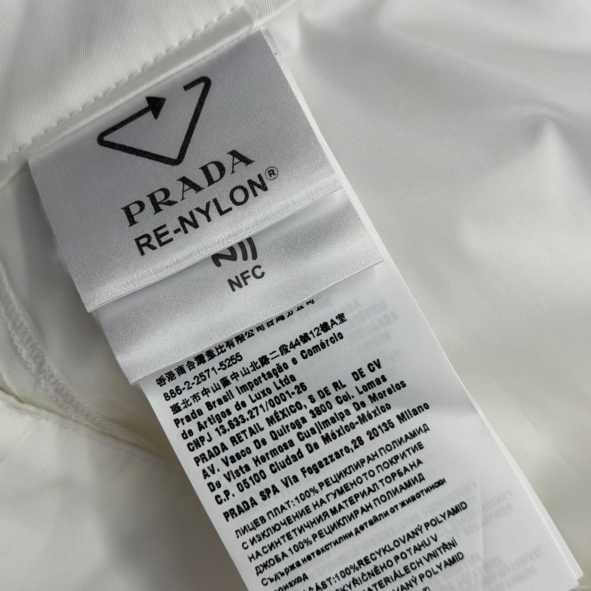 Prada Prada Re-Nylon Bermuda White Shorts 52 (36) Size US 36 / EU 52 - 5 Thumbnail