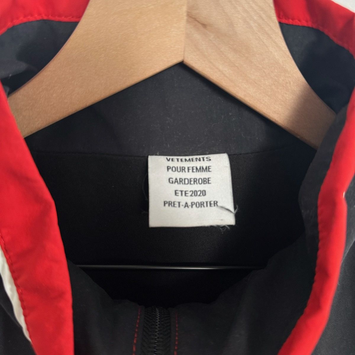 Vetements Vetements 20ss McDonald's show jacket Size US M / EU 48-50 / 2 - 4 Thumbnail
