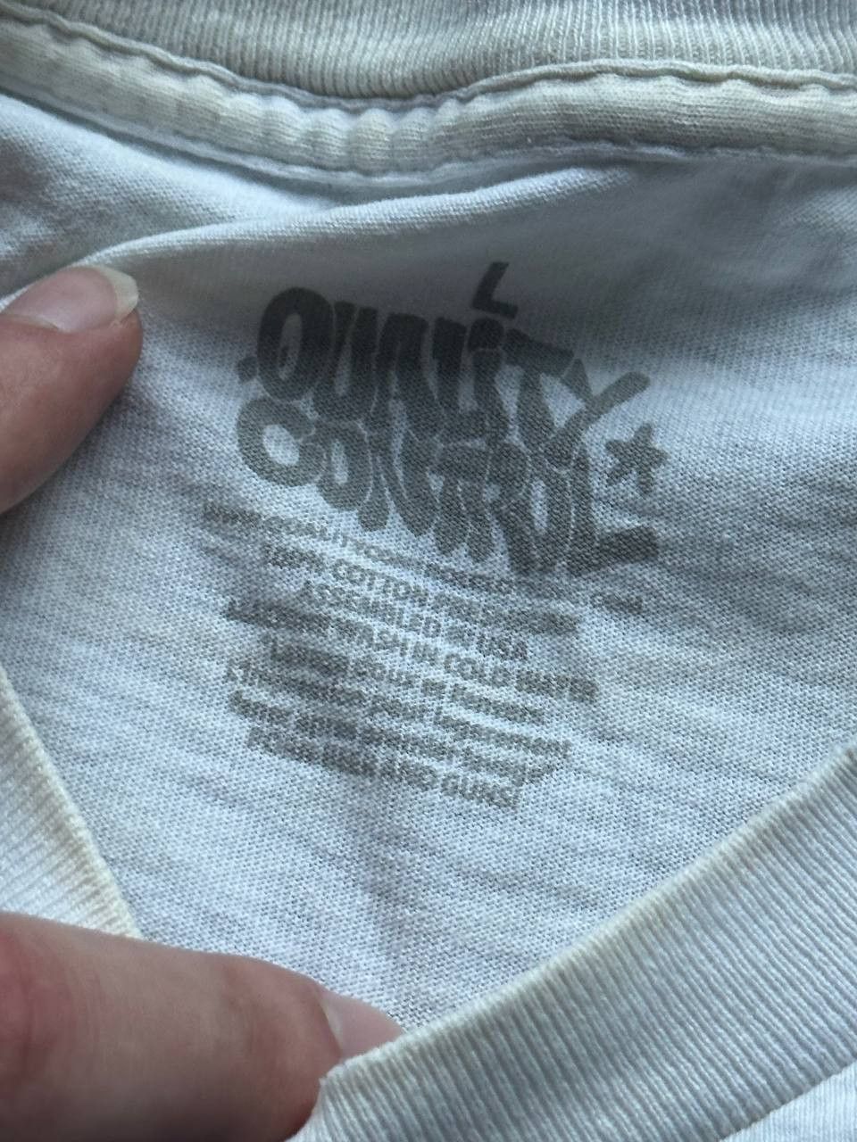 Japanese Brand Vintage Quality Control Shirt Tee Rare Naked Sexy Girl Y2K Size US M / EU 48-50 / 2 - 9 Thumbnail