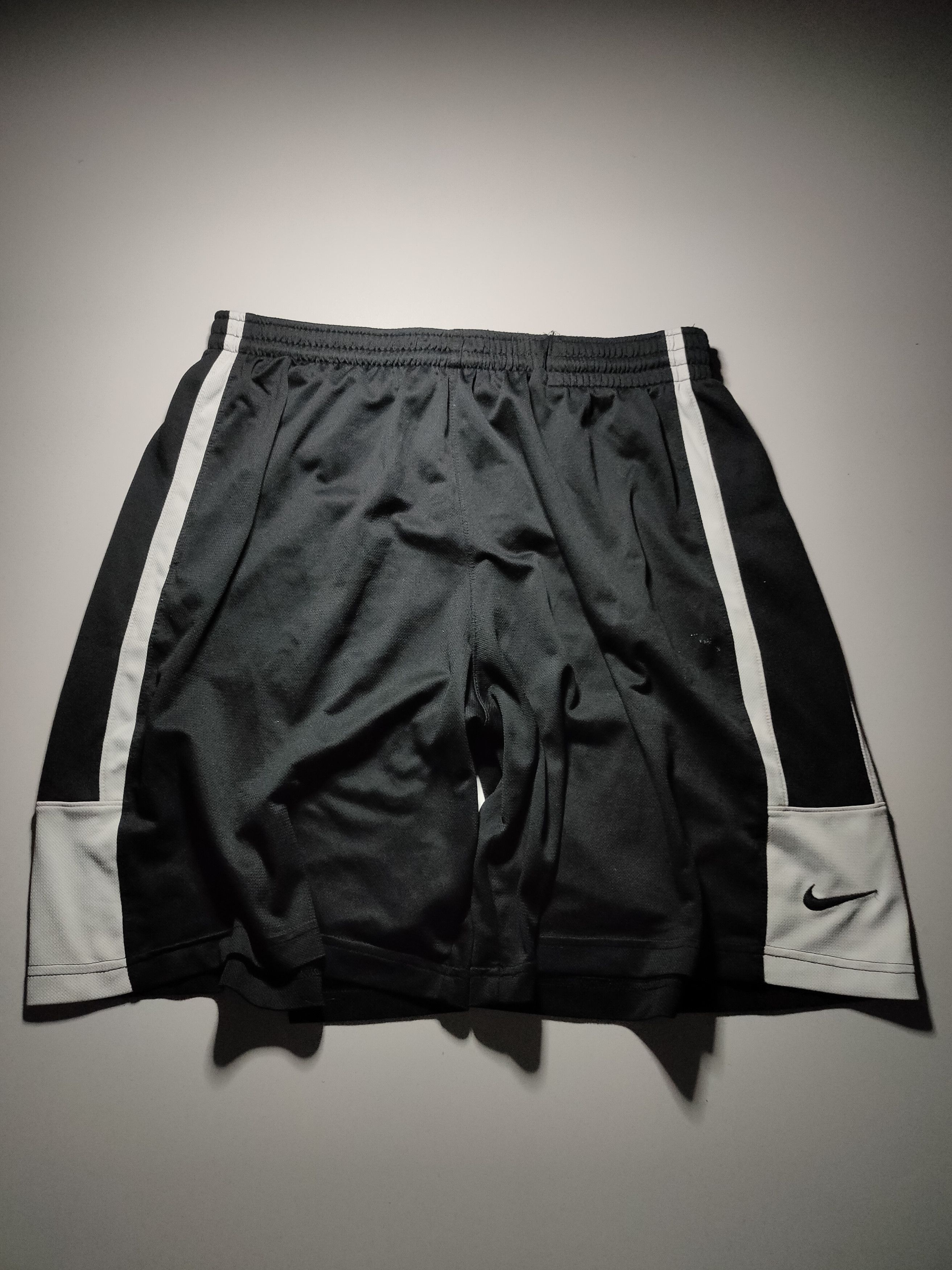Nike × Vintage Nike dri fit running shorts Oversize Size US 34 / EU 50 - 1 Thumbnail