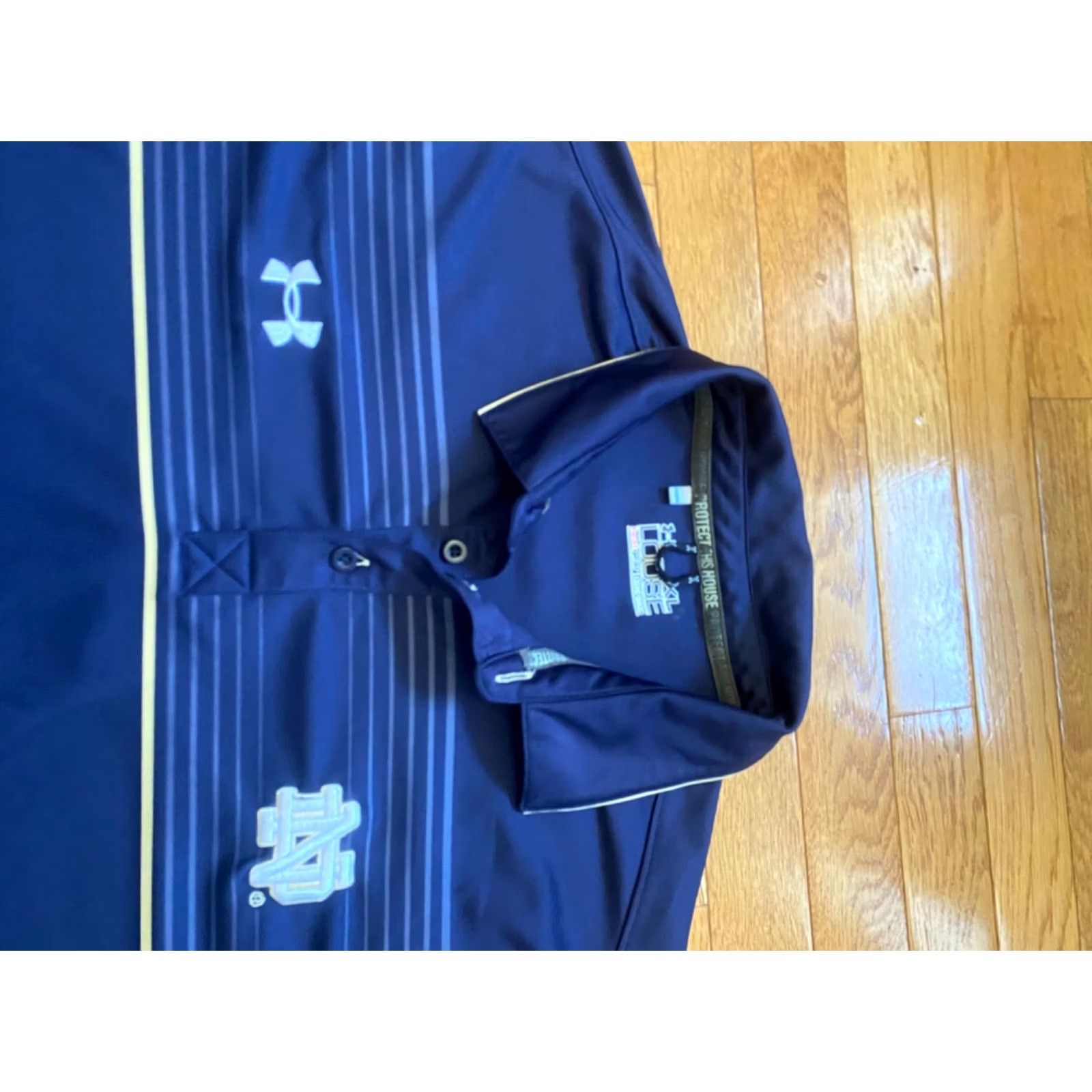 Under Armour Under Armour Mens Notre Dame Blue White Striped Polo XL HeatGear Menswear Polo Shirt Size US XL / EU 56 / 4 - 4 Thumbnail