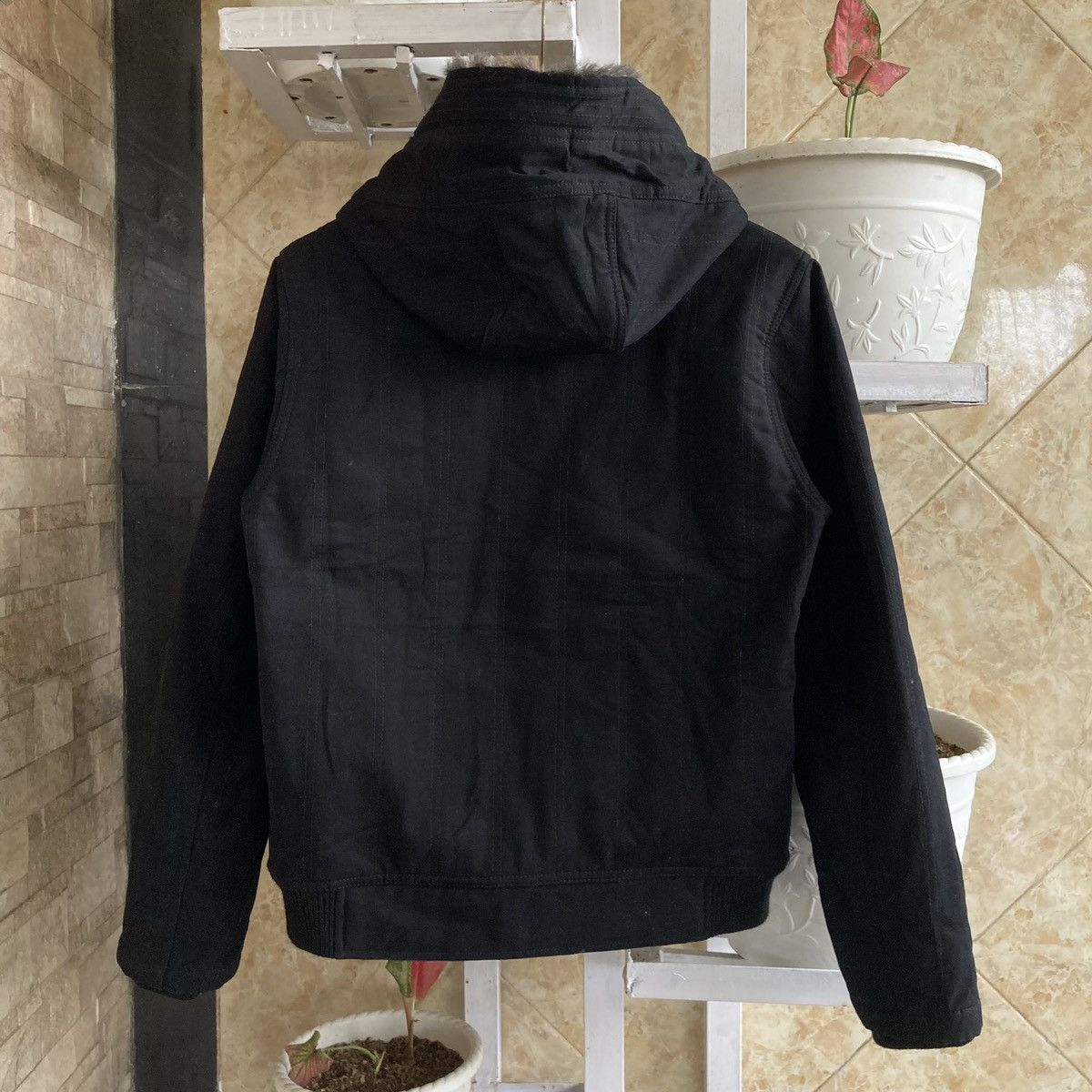 Le Grande Bleu (L.G.B.) BEAMS Bono Hooded Fur Apocalypse Jacket Gothic Vkei Japanese Size US M / EU 48-50 / 2 - 2 Thumbnail