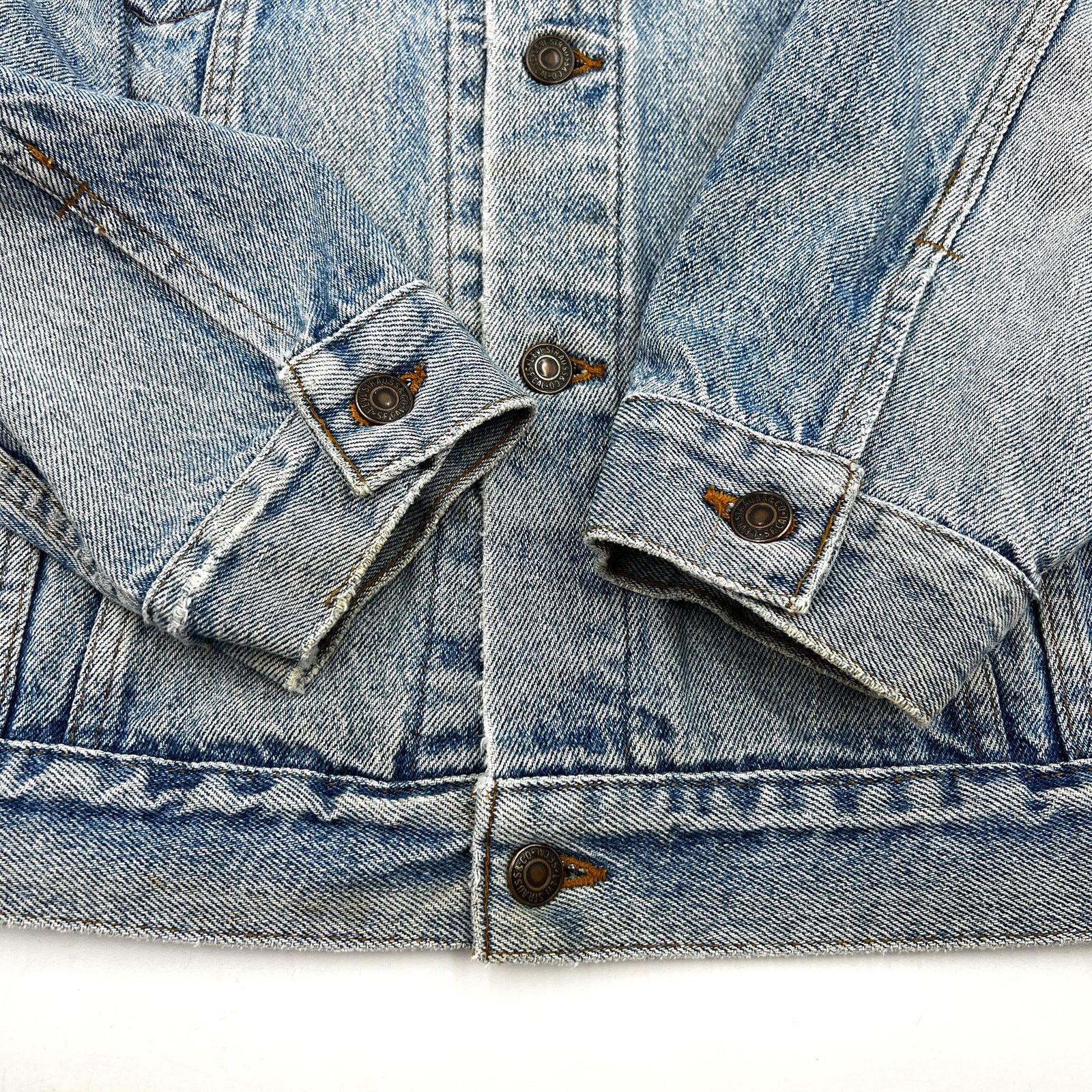 Levi's Vintage 1991 Levi's Trucker Jacket Distressed Denim Blue Size US XL / EU 56 / 4 - 6 Thumbnail