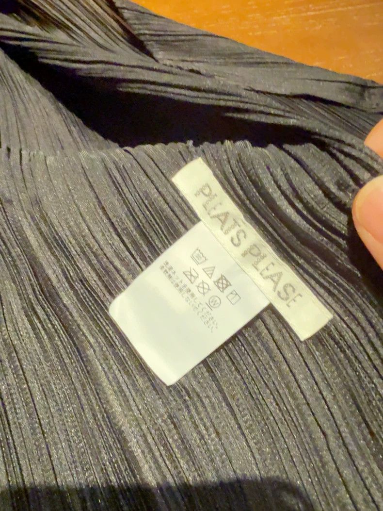 Issey Miyake Issey Miyake Black pleated coat Size L / US 10 / IT 46 - 4 Thumbnail