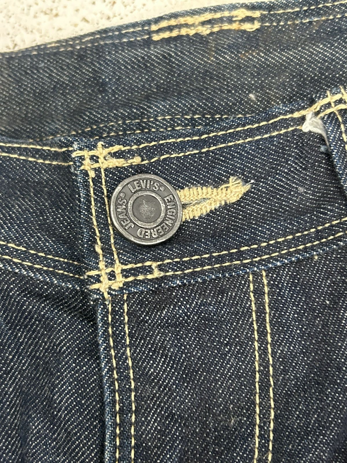 Levi's 90s Levis Engineered Jeans Ripped Jeans Indigo Colour Size US 29 - 15 Thumbnail