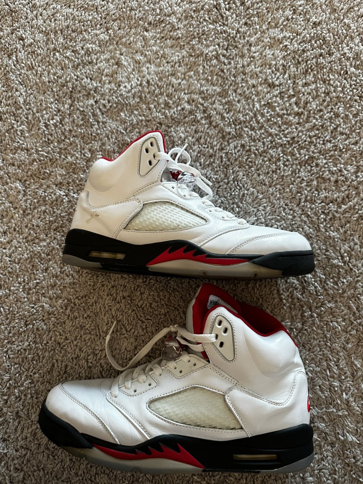 Jordan Brand Air Jordan Fire Red 5 Size US 12 / EU 45 - 1 Thumbnail