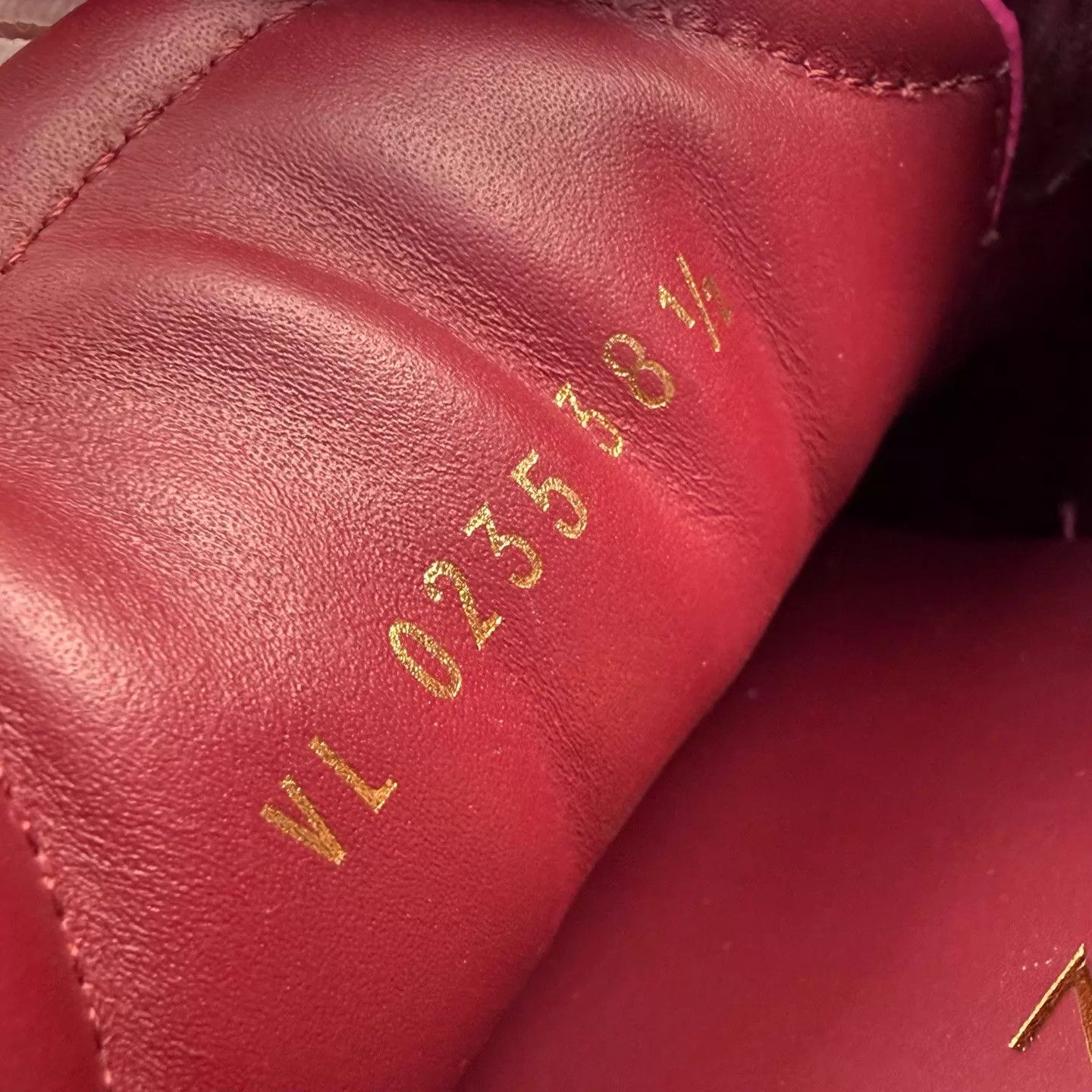 Louis Vuitton LV women's Sneakerina Magenta Ballet Deacon 38.5 Size US 8 / IT 38 - 8 Thumbnail