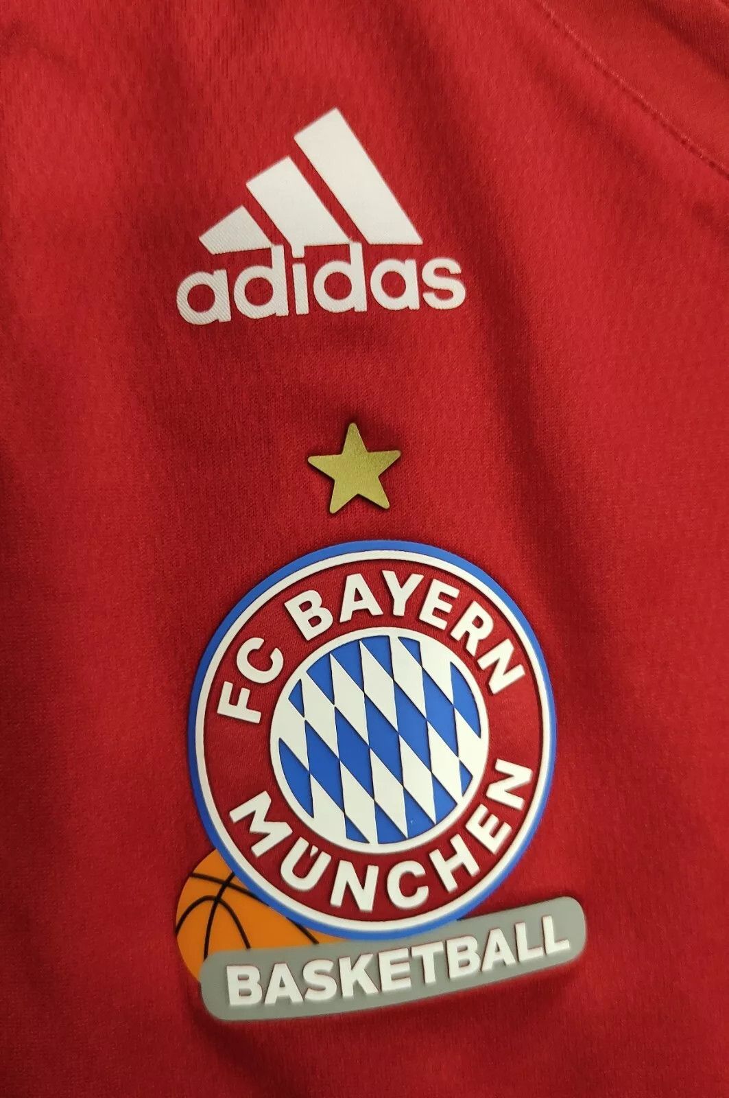 Adidas BAYERN MUNICH BASKETBALL SHIRT JERSEY Size US XS / EU 42 / 0 - 3 Thumbnail