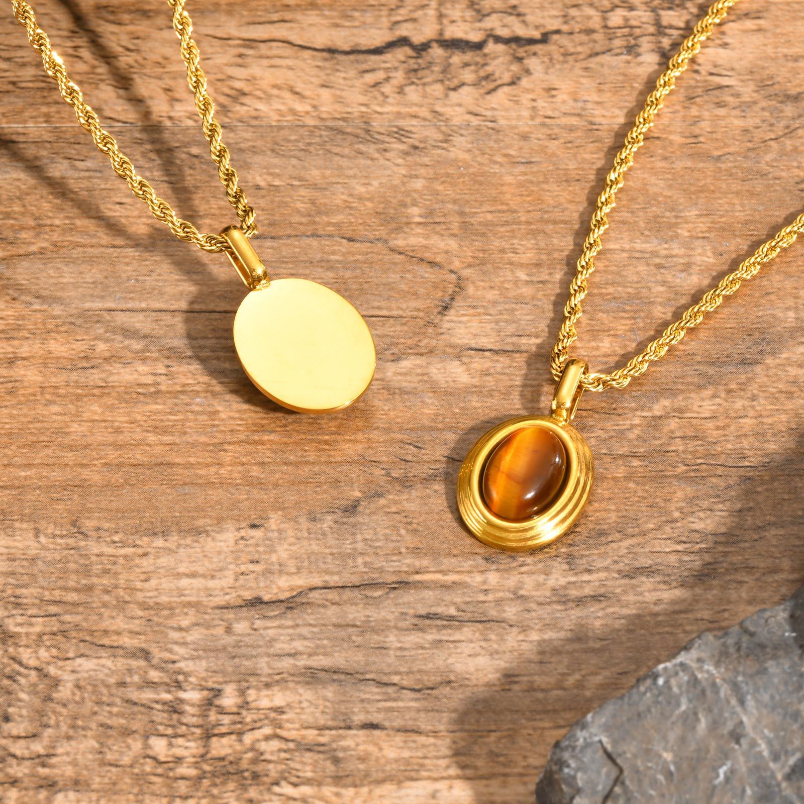 Jewelry Classic Style Geometric Necklace Size ONE SIZE - 4 Thumbnail