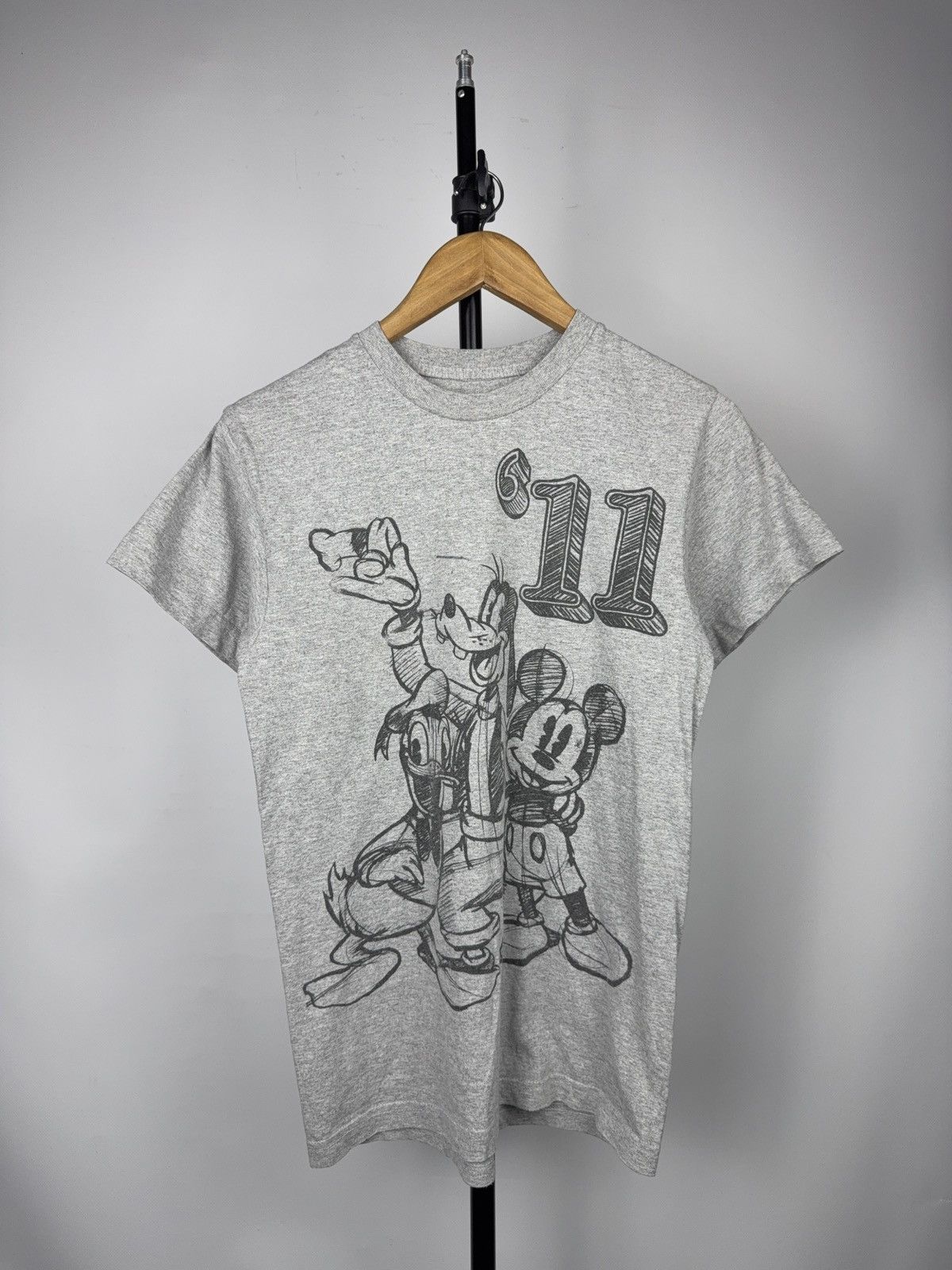 Disney 00s Disney Mickey & Goofy Sketch Graphic Tee Grey Size US S / EU 44-46 / 1 - 1 Thumbnail