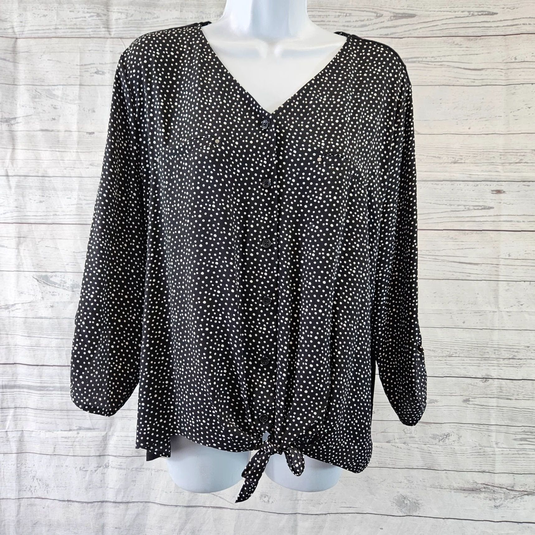Vintage Chico's Womens Button-Up Top L Black White Polka Dot 3/4 Sleeve V-Neck Shirt Women Size L / US 10 / IT 46 - 2 Thumbnail