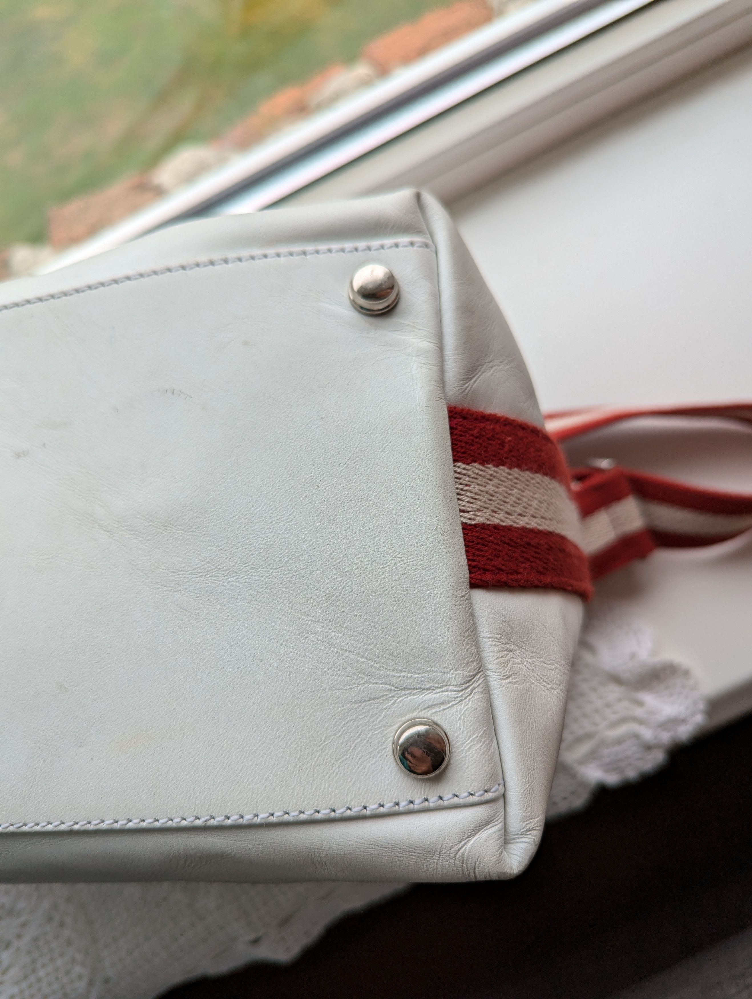 Bally × Vintage Bally White Leather Web Strap 2 Way Bag Shoulder Size ONE SIZE - 10 Thumbnail