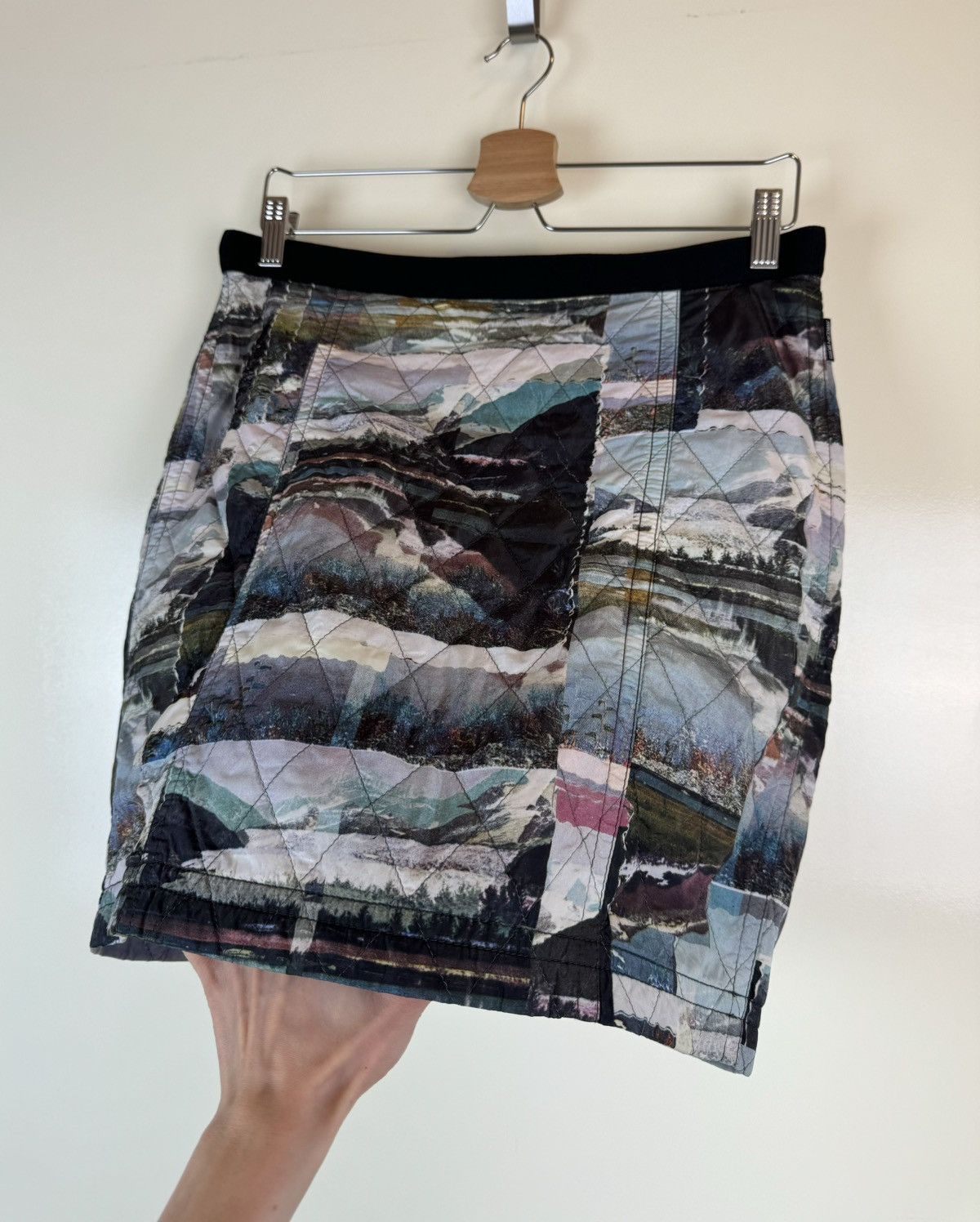 Hysteric Glamour Marc Cain quilted nylon skirt avant garde gothic mountain S Size 26" / US 2 / IT 38 - 2 Thumbnail