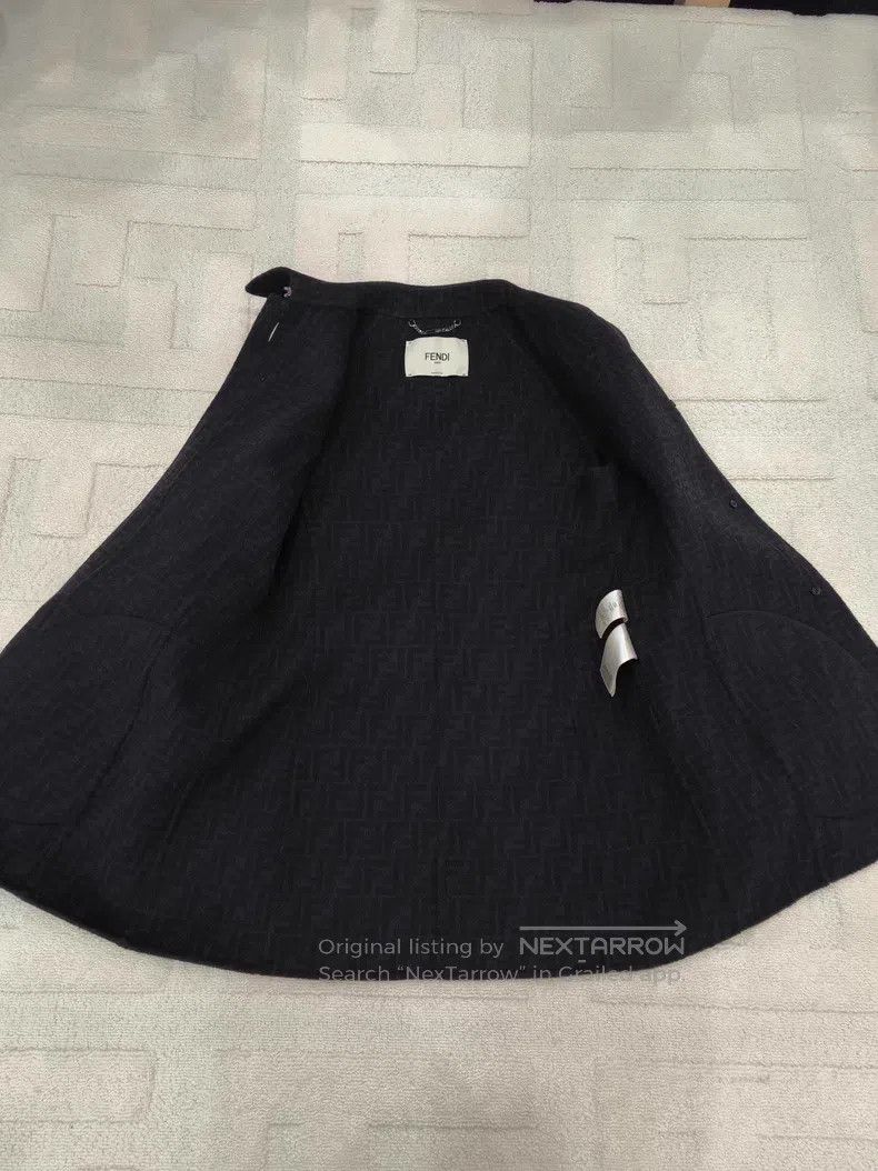Fendi Fendi Long-sleeved shirt with wool print inside, navy blue Size XS / US 0-2 / IT 36-38 - 4 Thumbnail